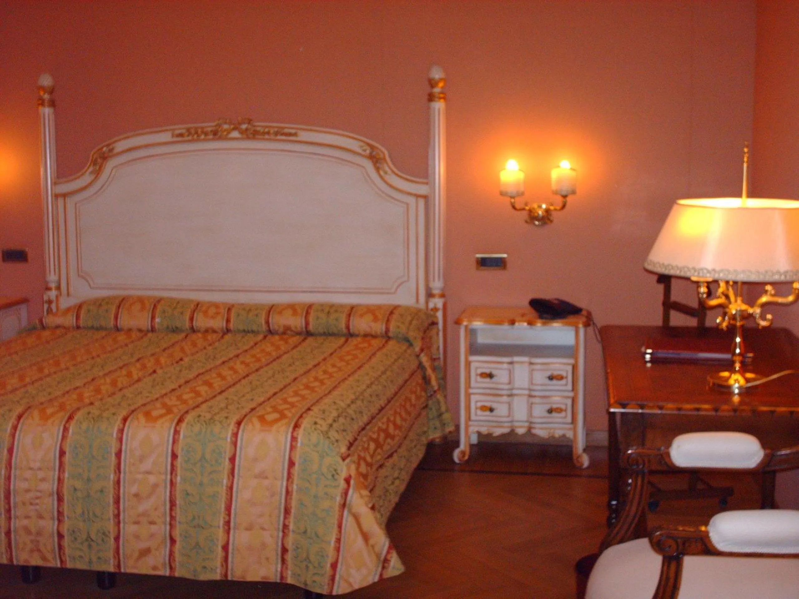 Bed in Grand Hotel Villa Balbi