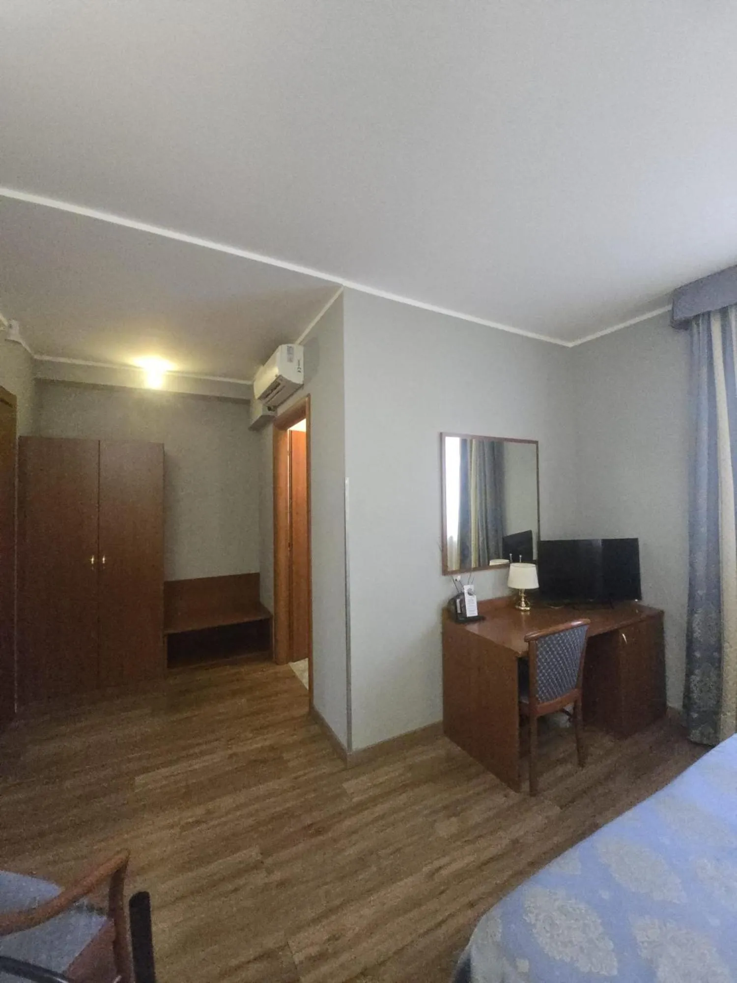 TV and multimedia, Bed in Hotel Rigolfo