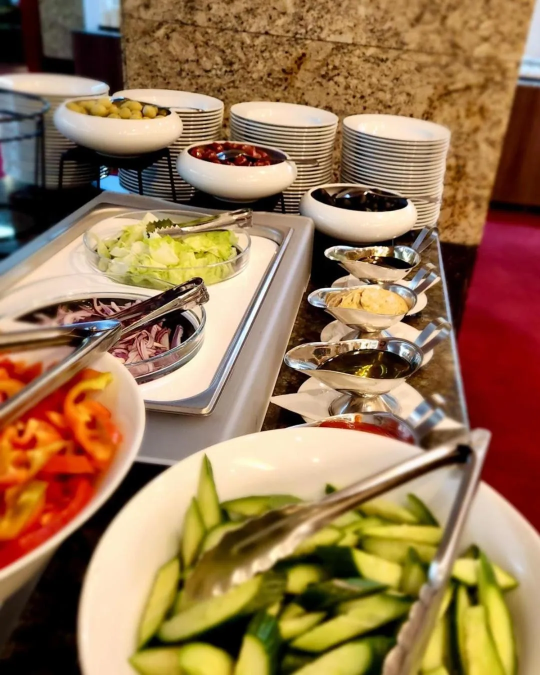 Breakfast in Hotel Piatra Mare