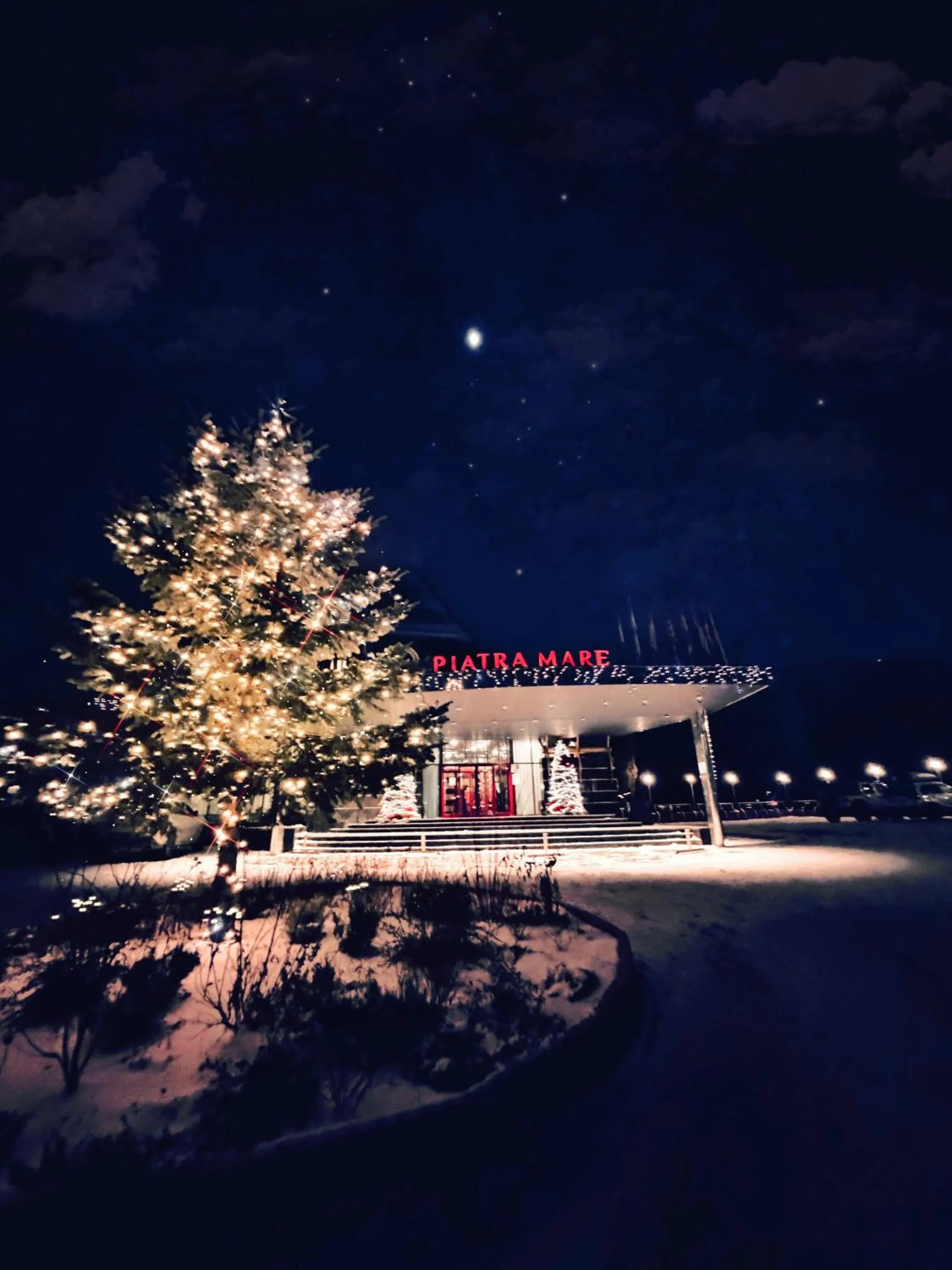 Property building in Hotel Piatra Mare