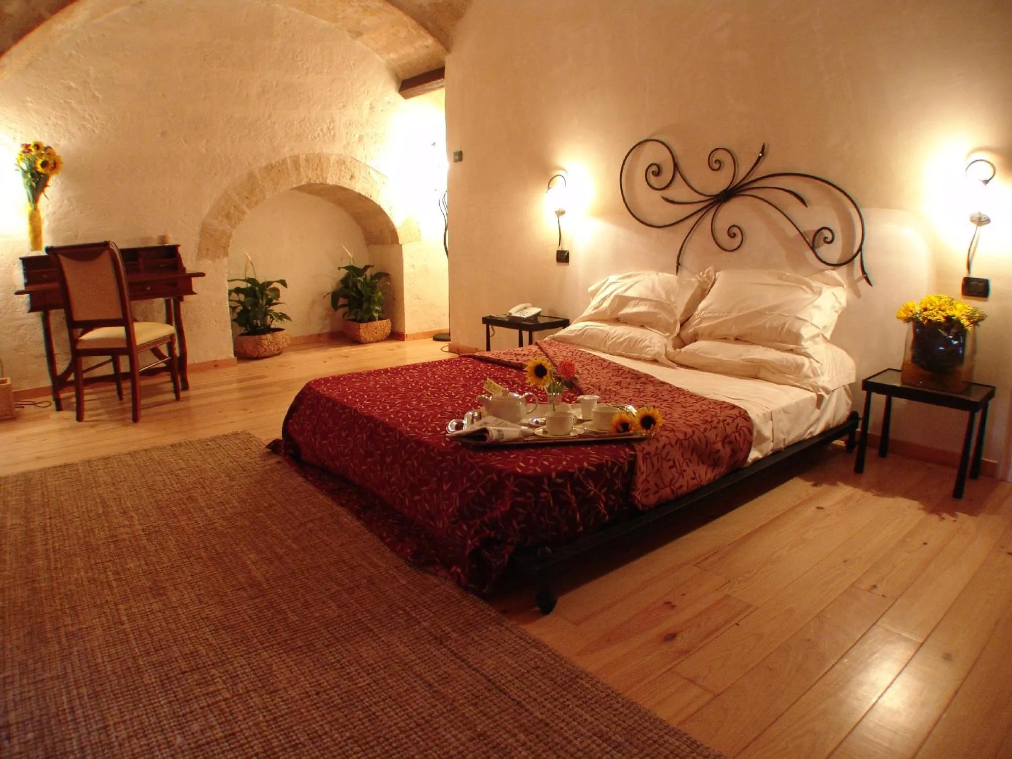 Bed in Hotel Masseria Fortificata Donnaloia