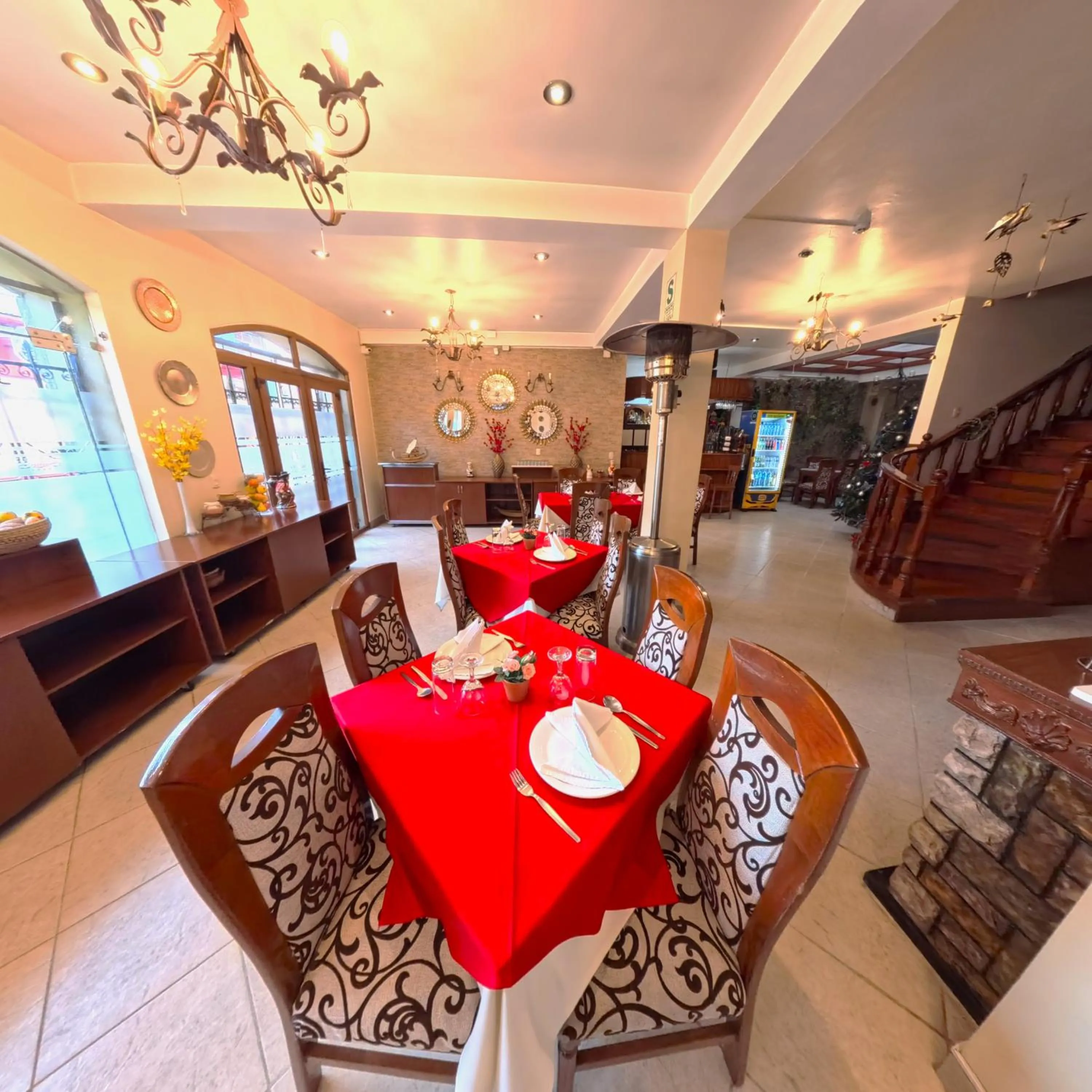 Restaurant/places to eat in Casona Plaza Hotel Puno