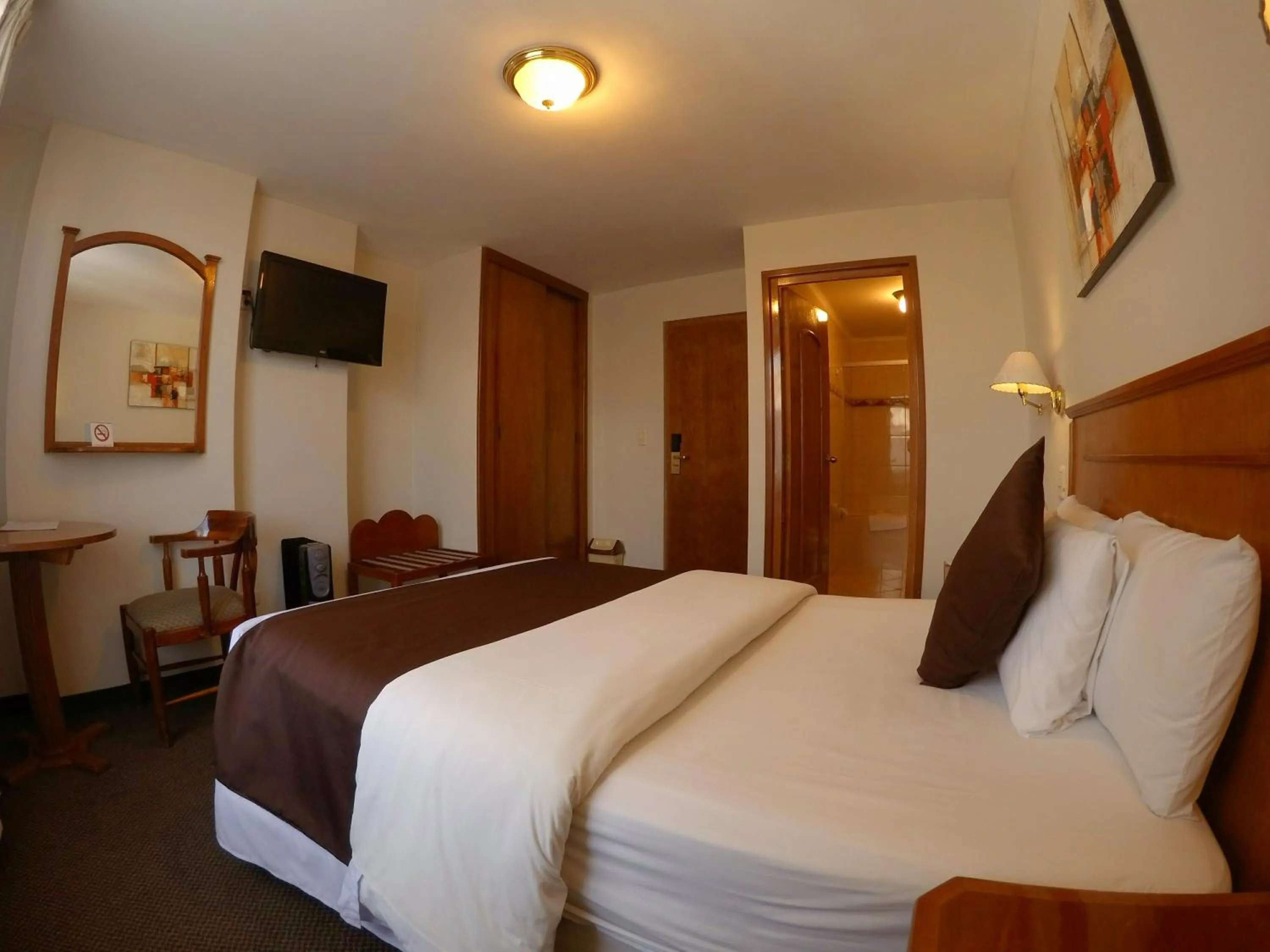Photo of the whole room, Bed in Casona Plaza Hotel Puno