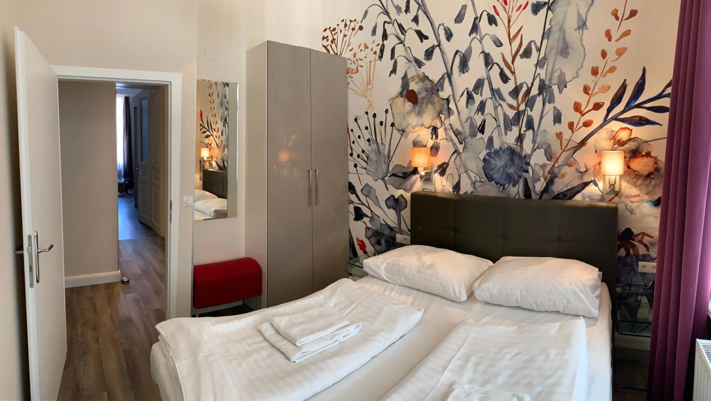 Bedroom, Bed in KH Apartments Universitaet