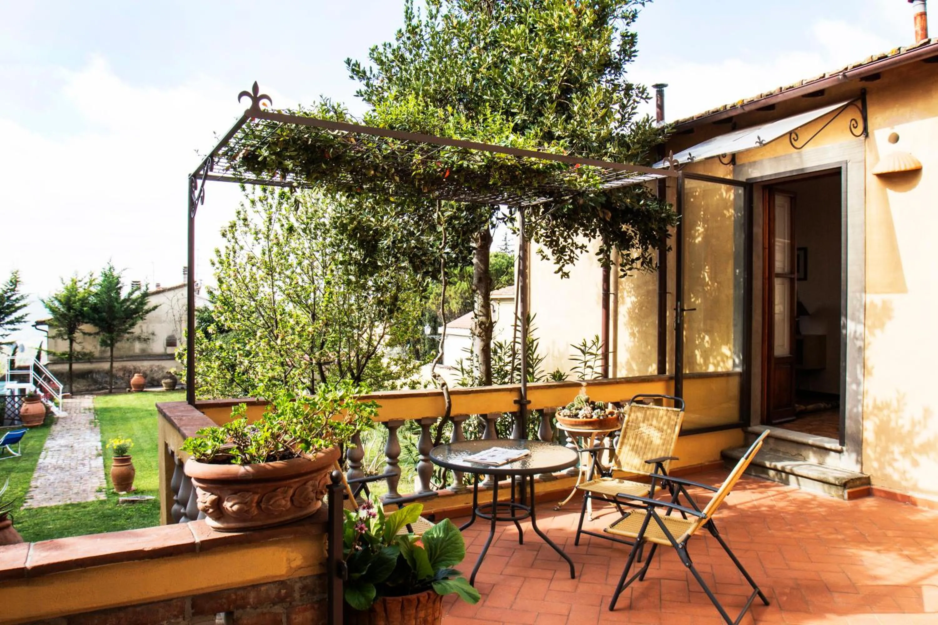 Balcony/Terrace in Villa Il Fedino