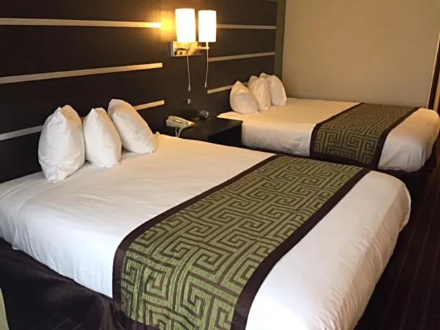 Bed in Baymont by Wyndham Louisville South I 65