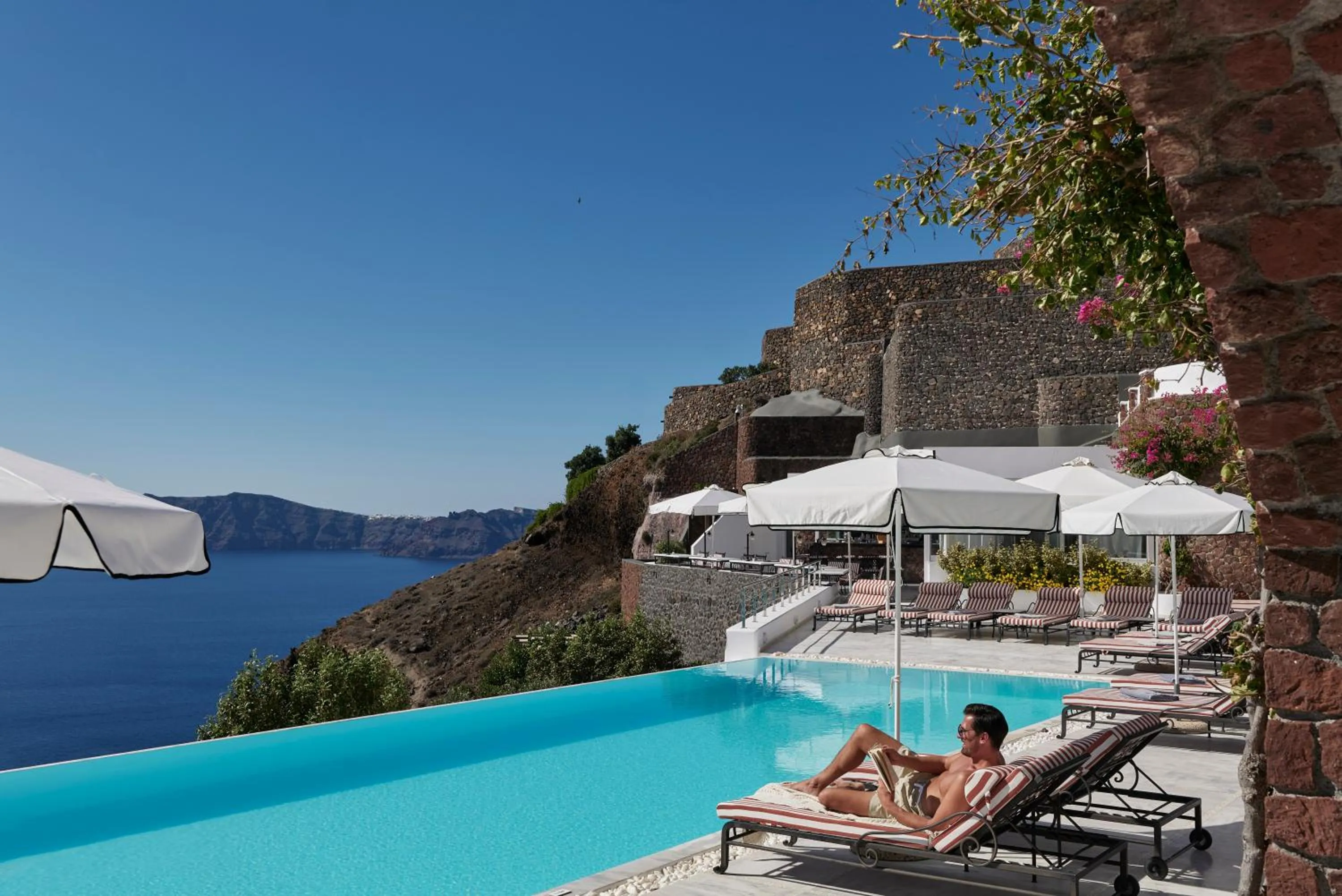 Property building in San Antonio - Small Luxury Hotels of the World