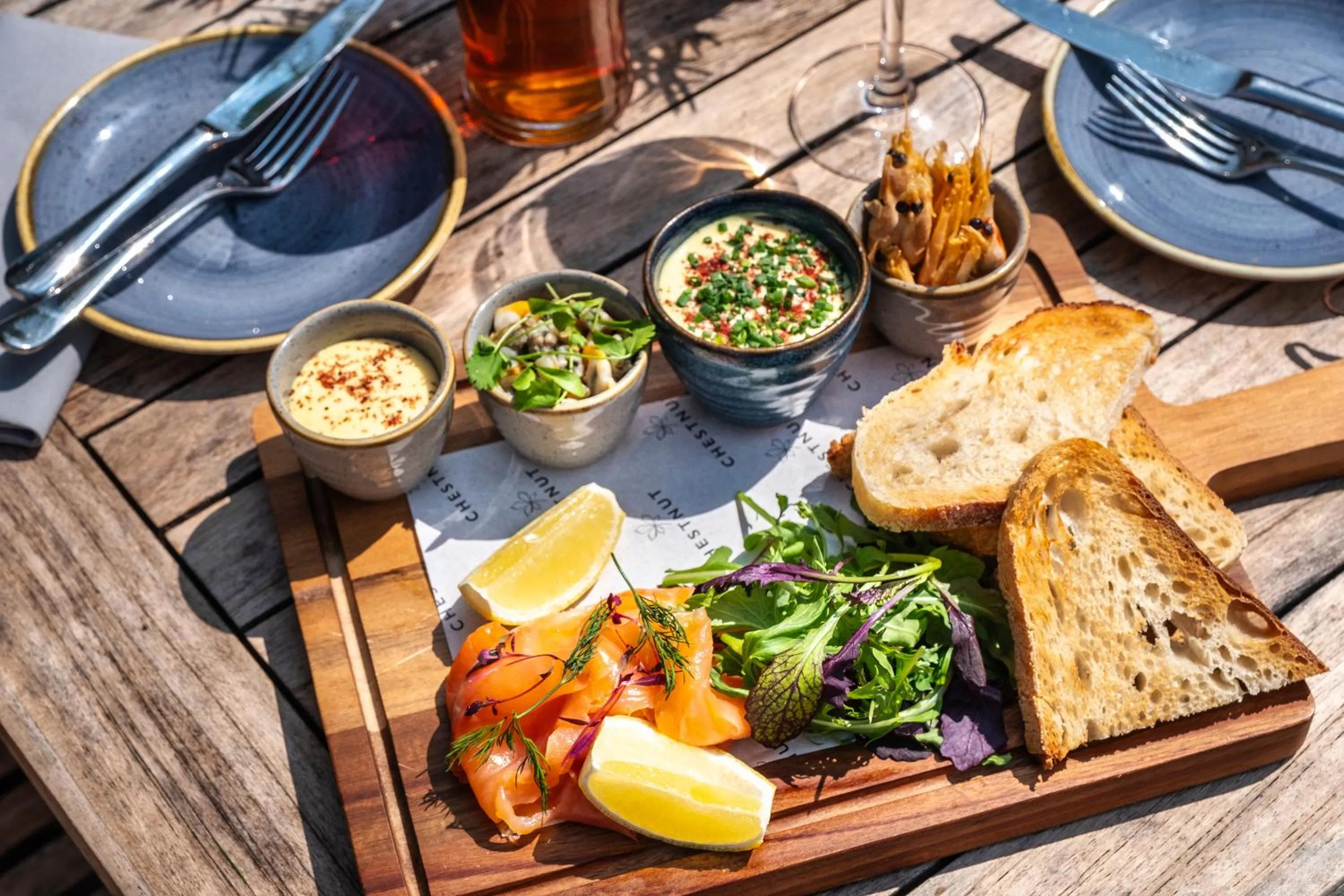 Food and drinks in Wiveton Bell