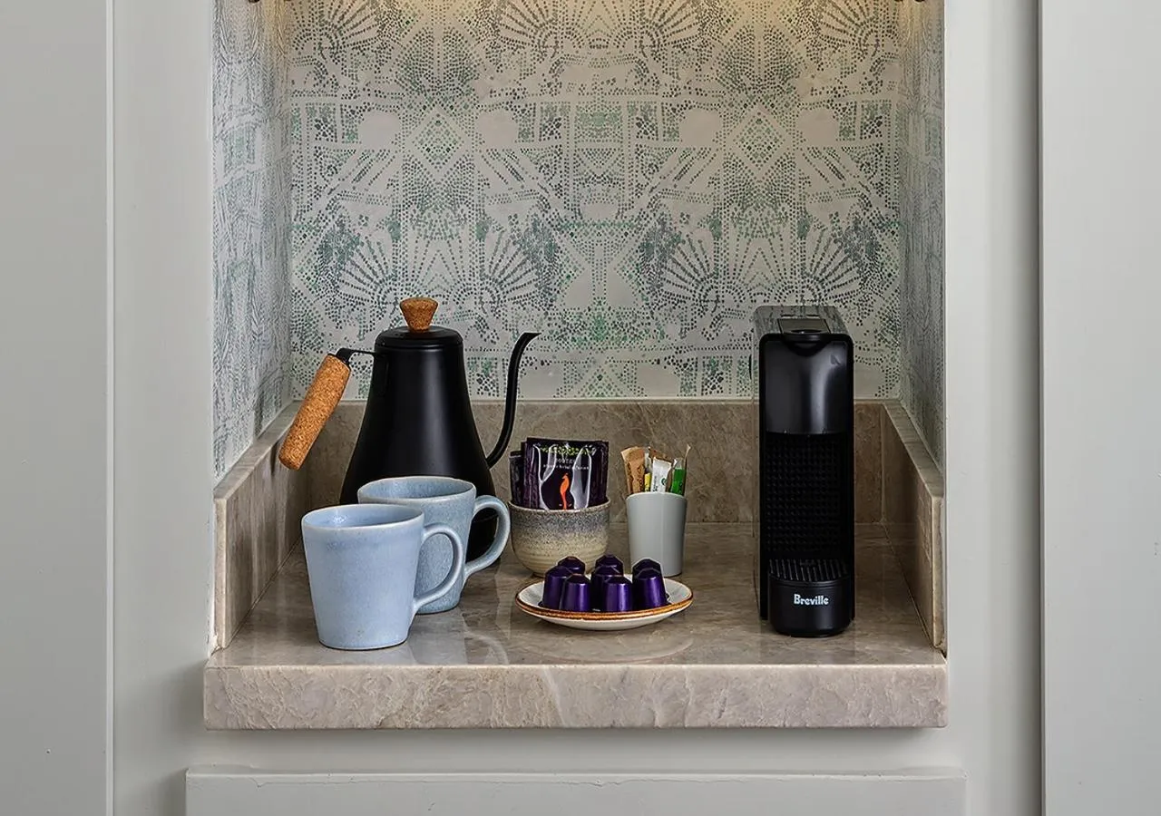 Coffee/tea facilities in Ojai Valley Inn