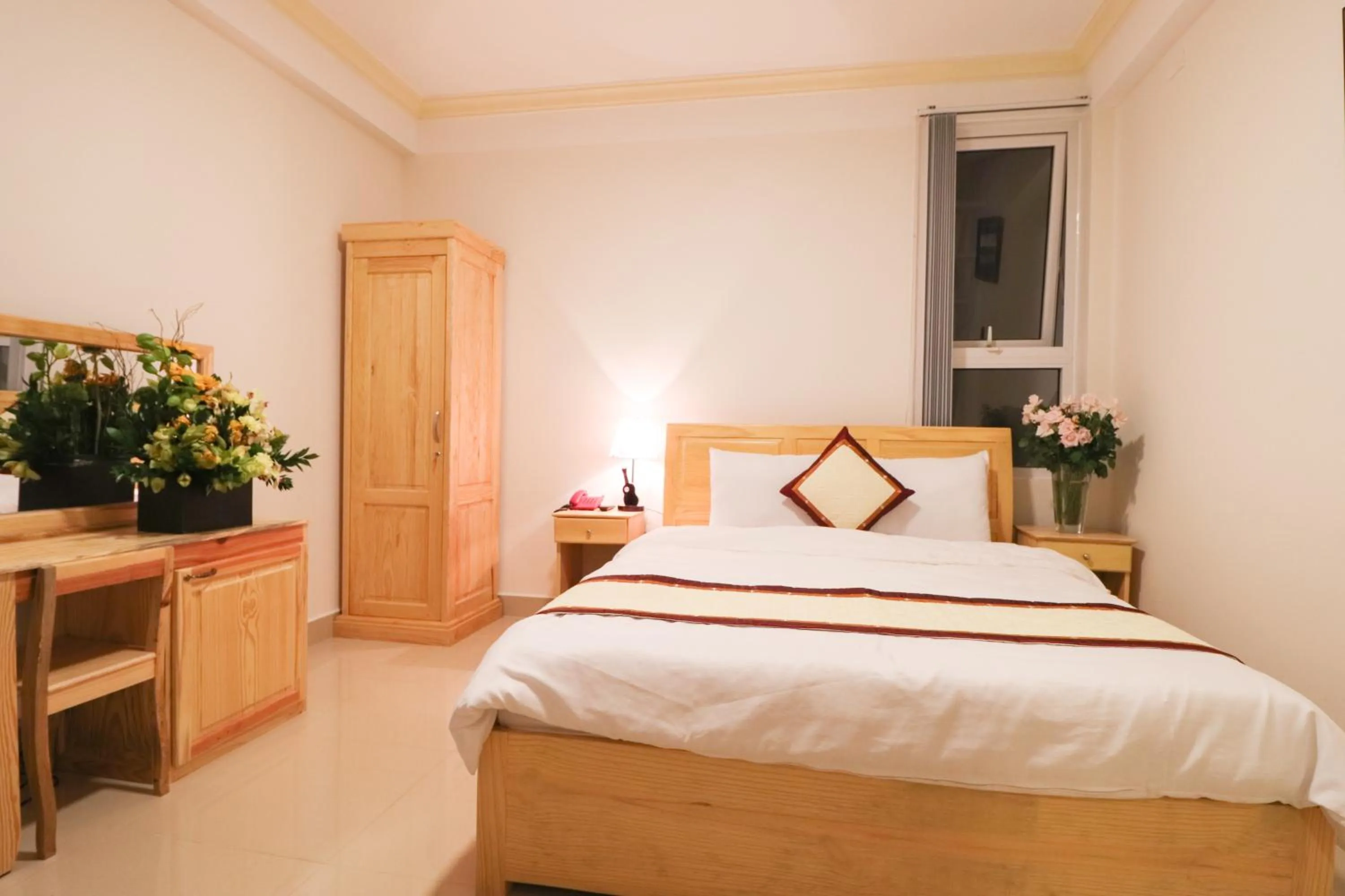 Bed in Mai Hoang Da Lat Hotel