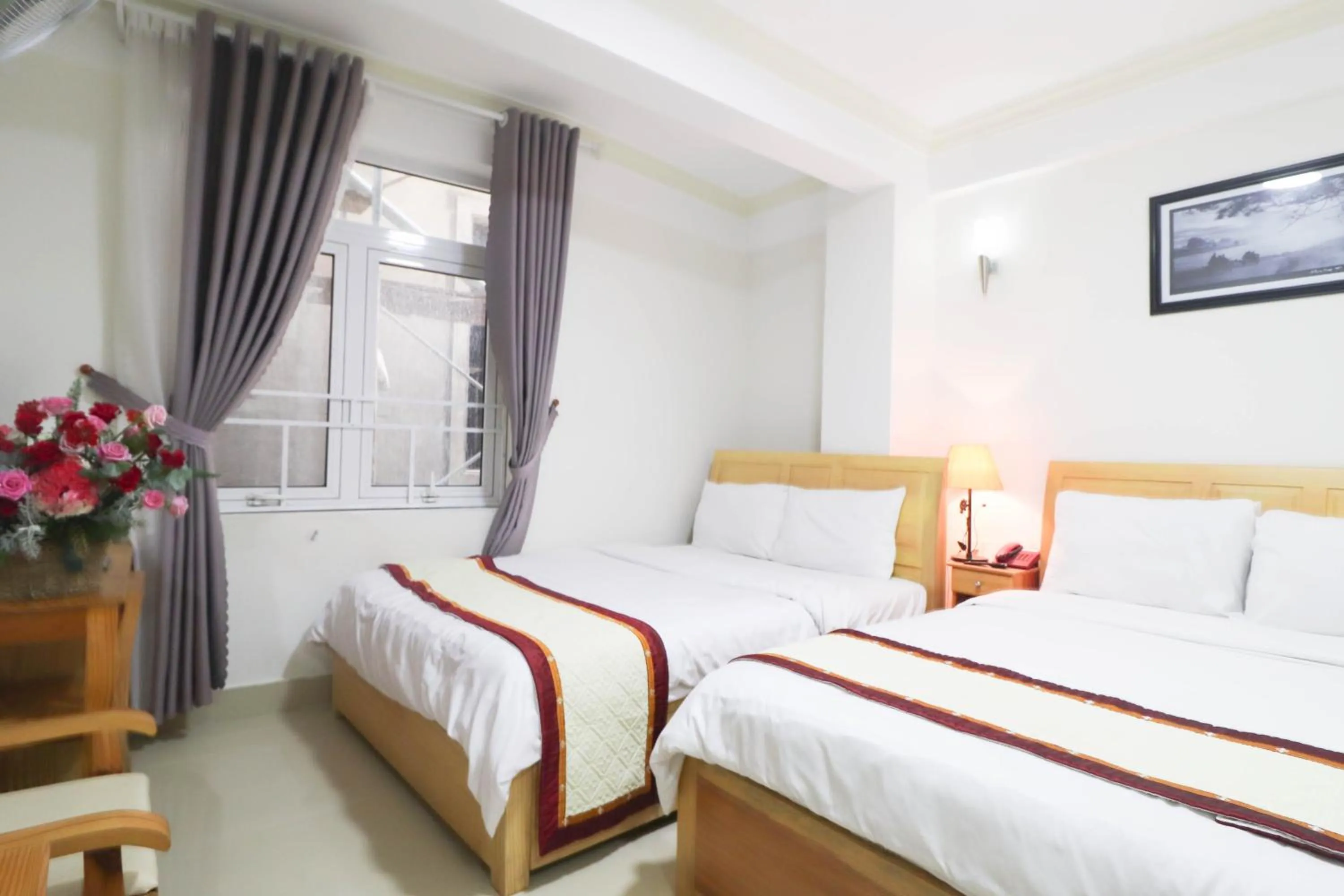 Bed in Mai Hoang Da Lat Hotel
