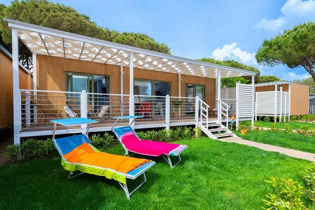 Bungalow Prestige in Camping Village Baia Azzurra Bungalow Prestige in Camping Village Baia Azzurra
