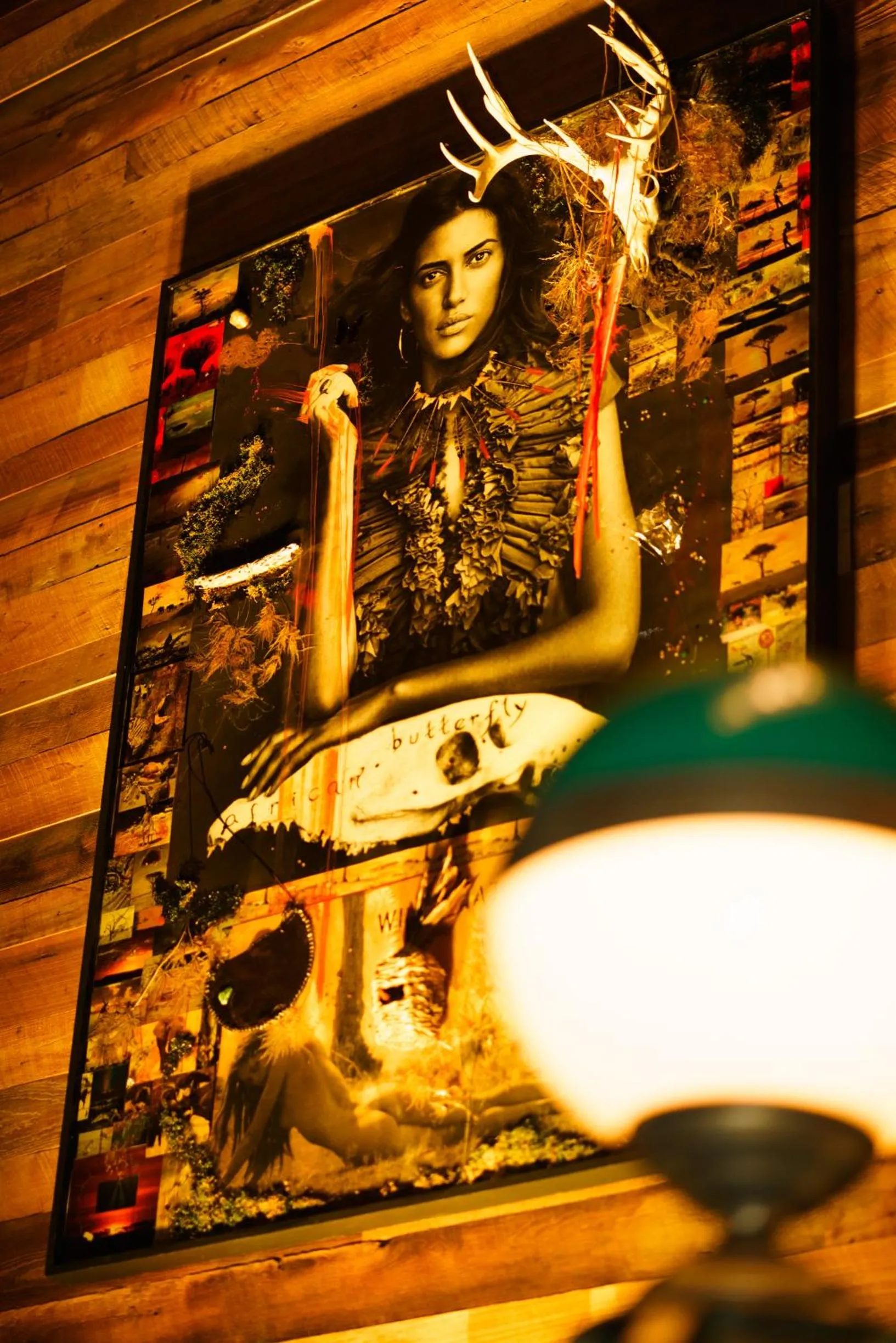 Decorative detail in Bobby Hotel