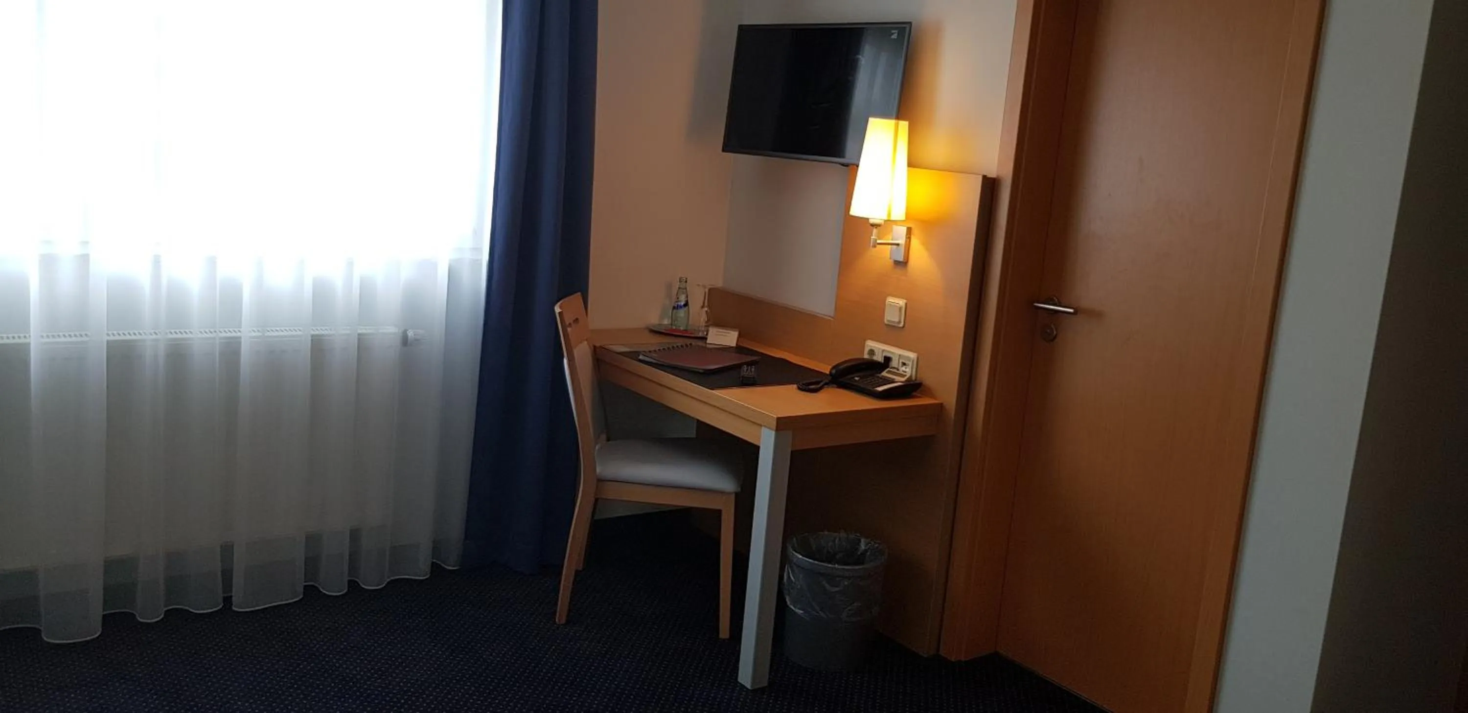 TV and multimedia in Hotel Beuss