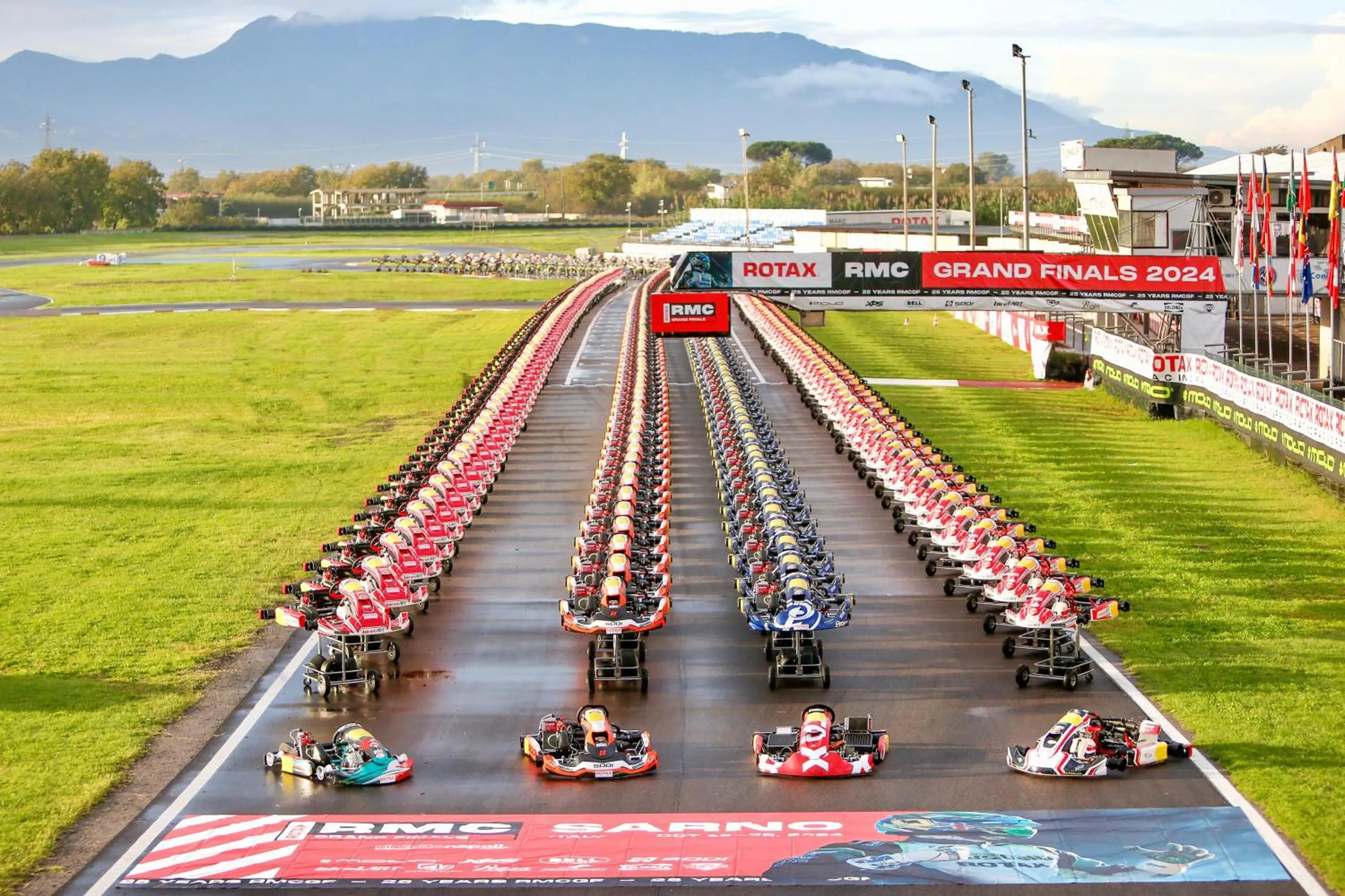 People in Hotel Saturday