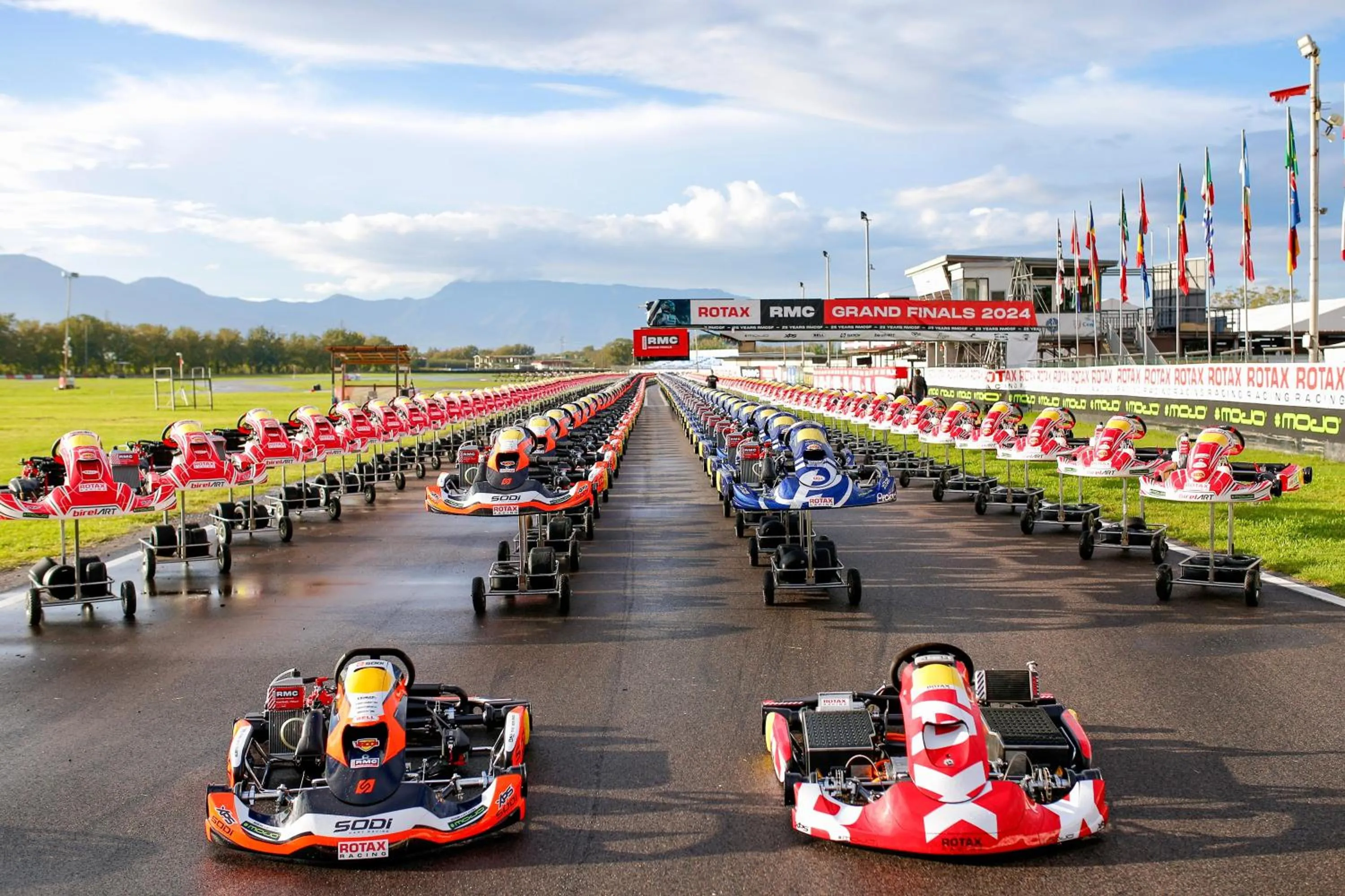 People in Hotel Saturday