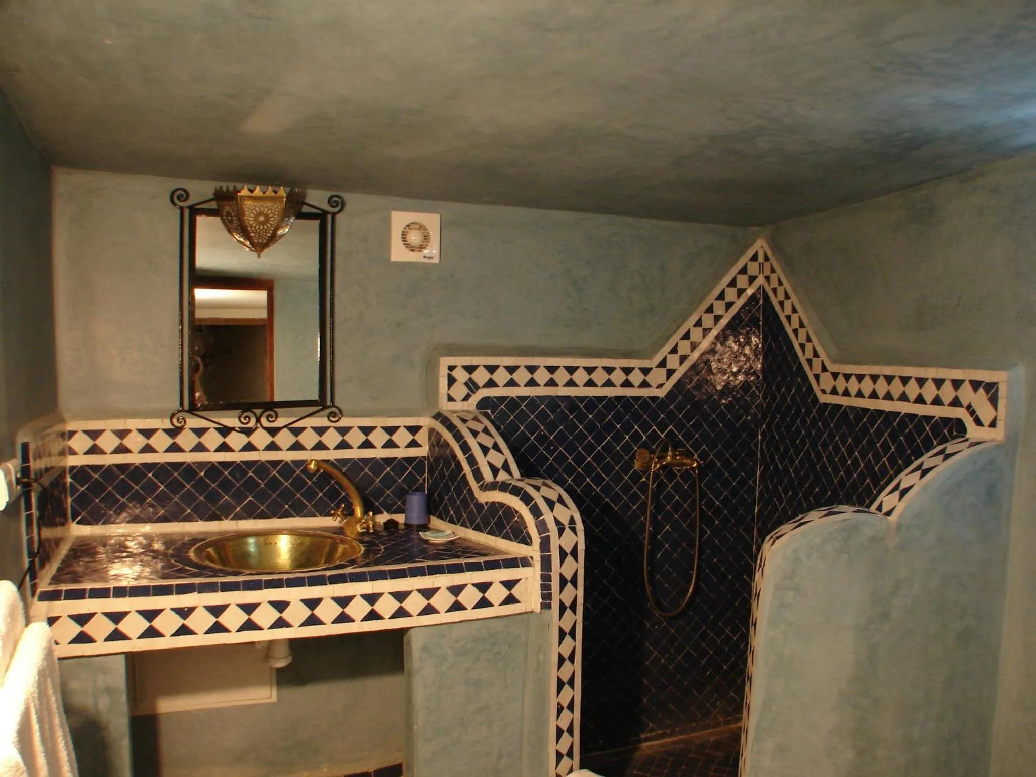 Bathroom in Riad Sheryne Fes