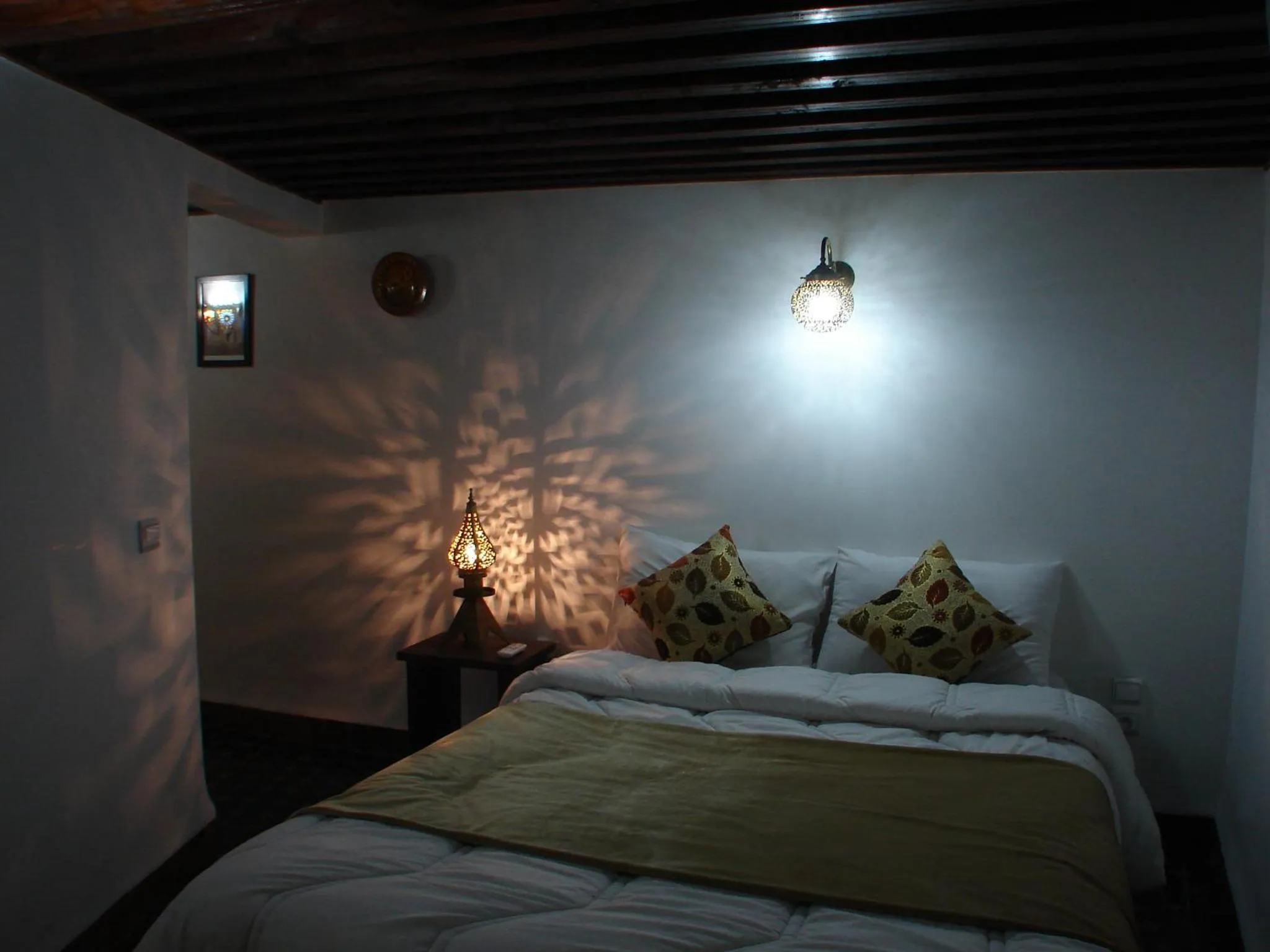 Bed in Riad Sheryne Fes