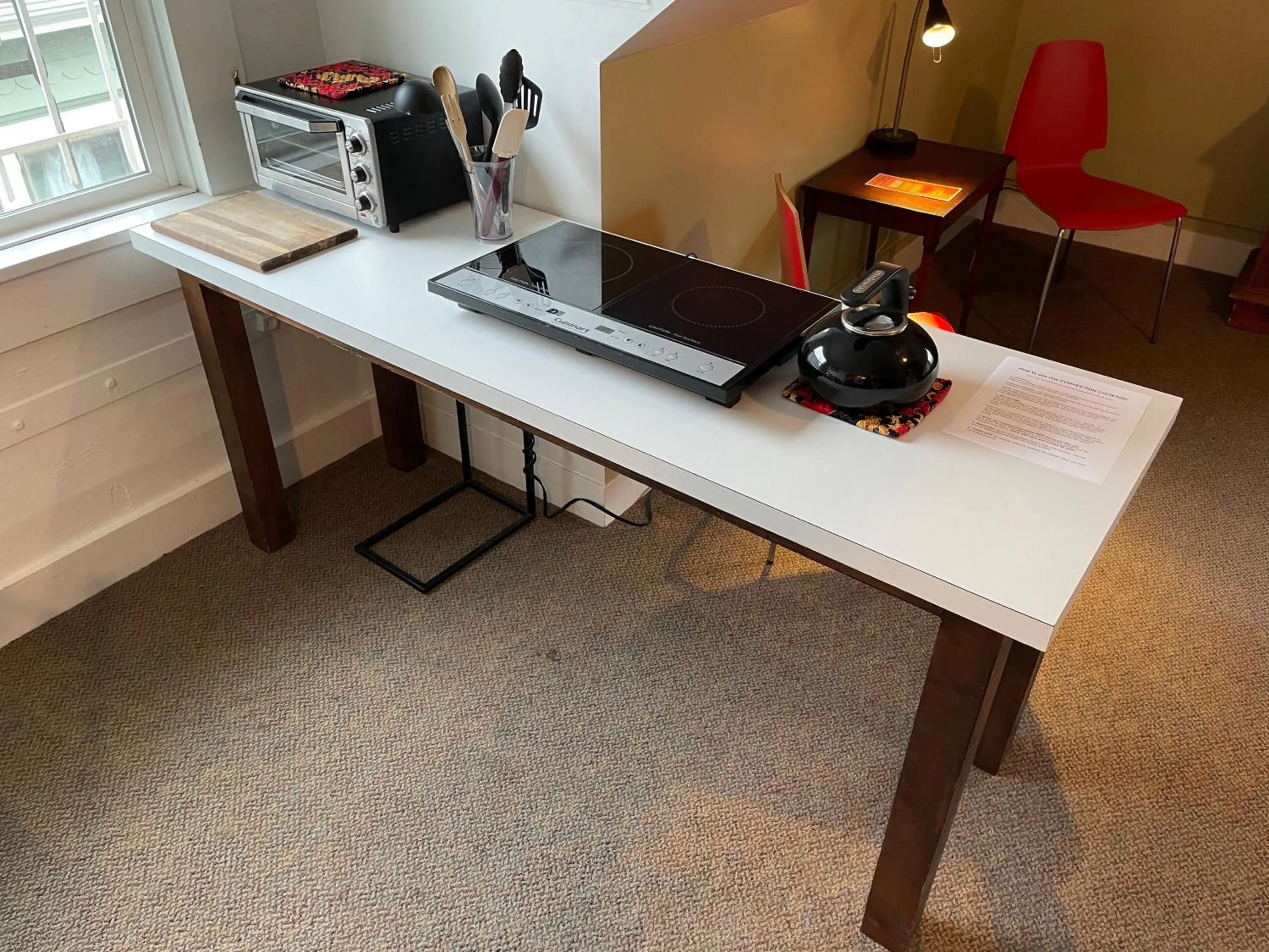 Coffee/tea facilities in Portland International Guesthouse