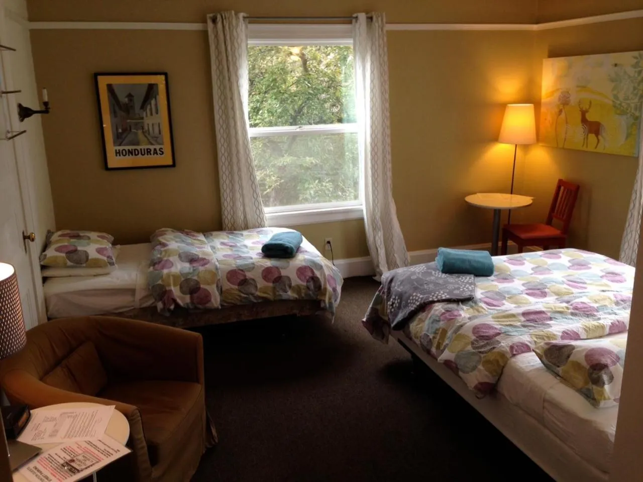 Photo of the whole room, Bed in Portland International Guesthouse
