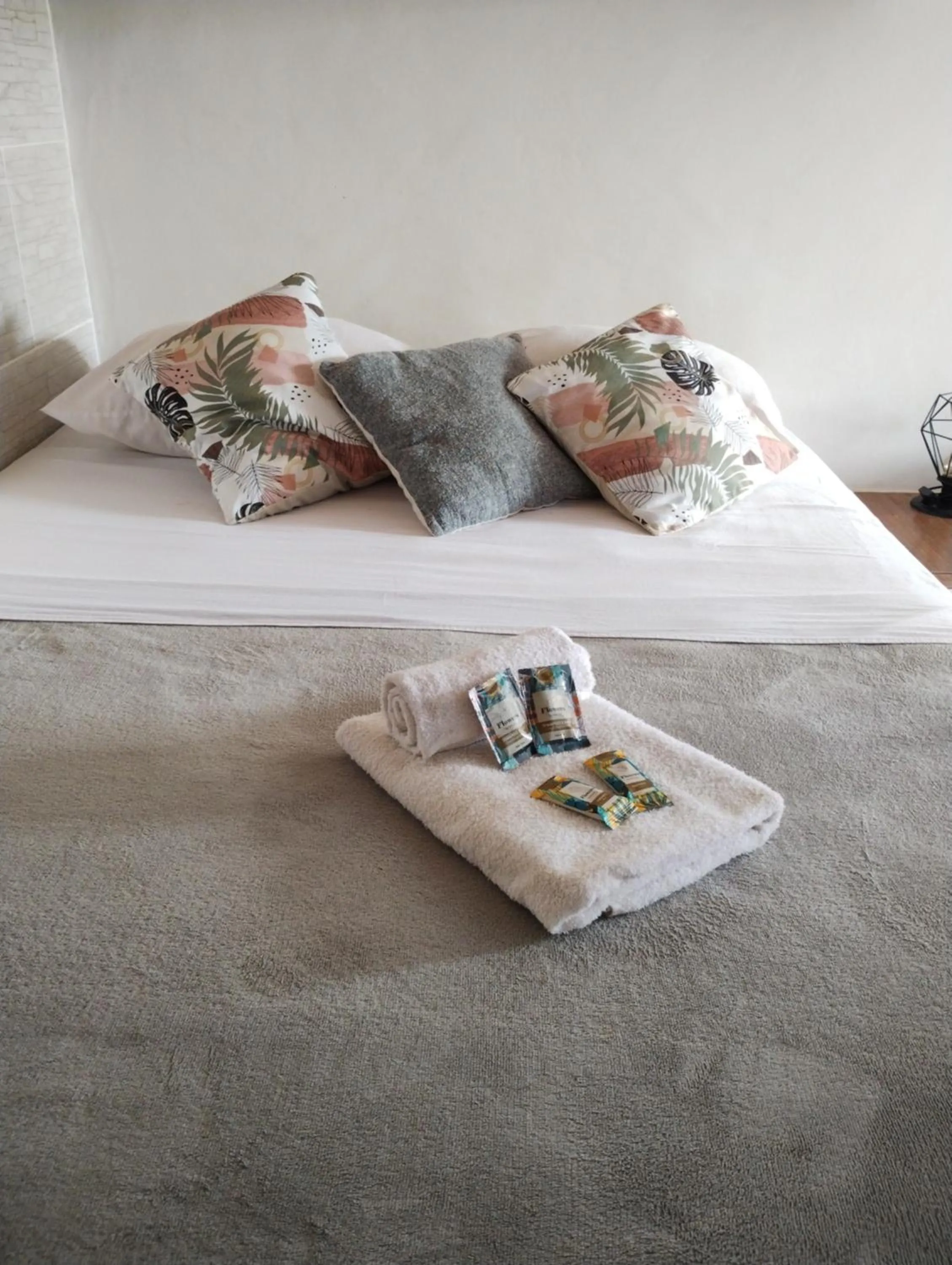 Bed in Mágica Suites