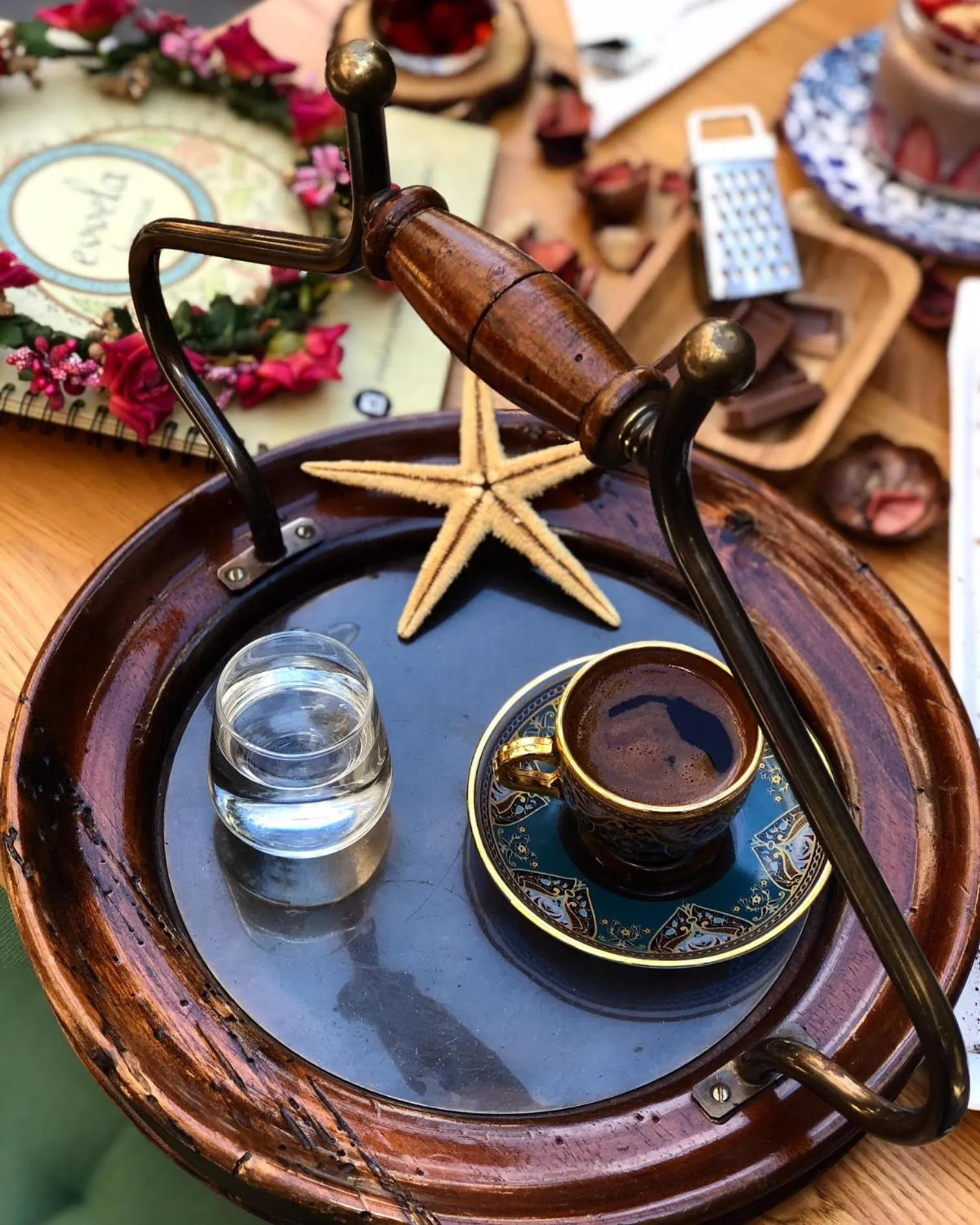 Restaurant/places to eat in Aslan Home Apart