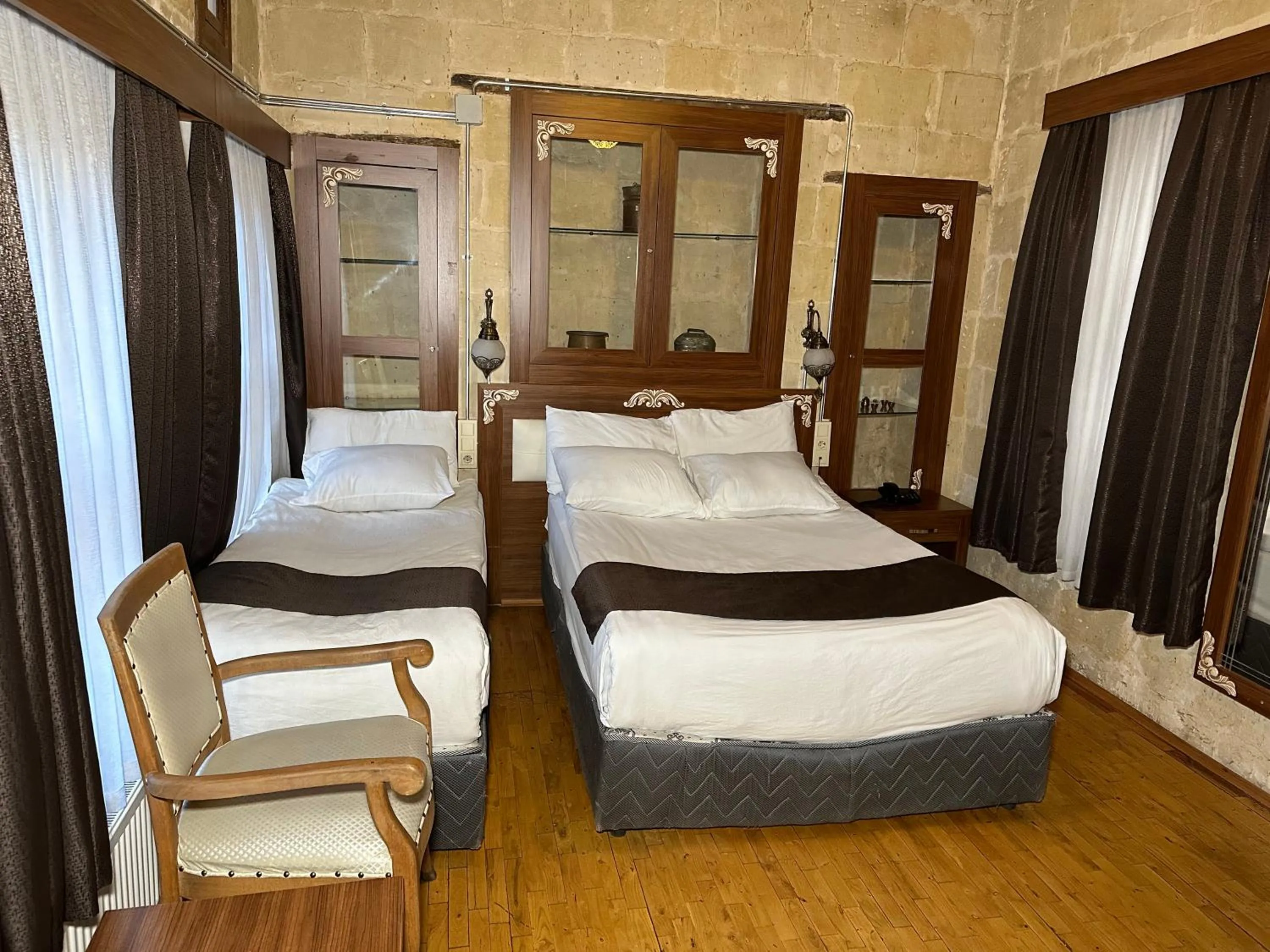 Bed in Elif Hanım Konağı