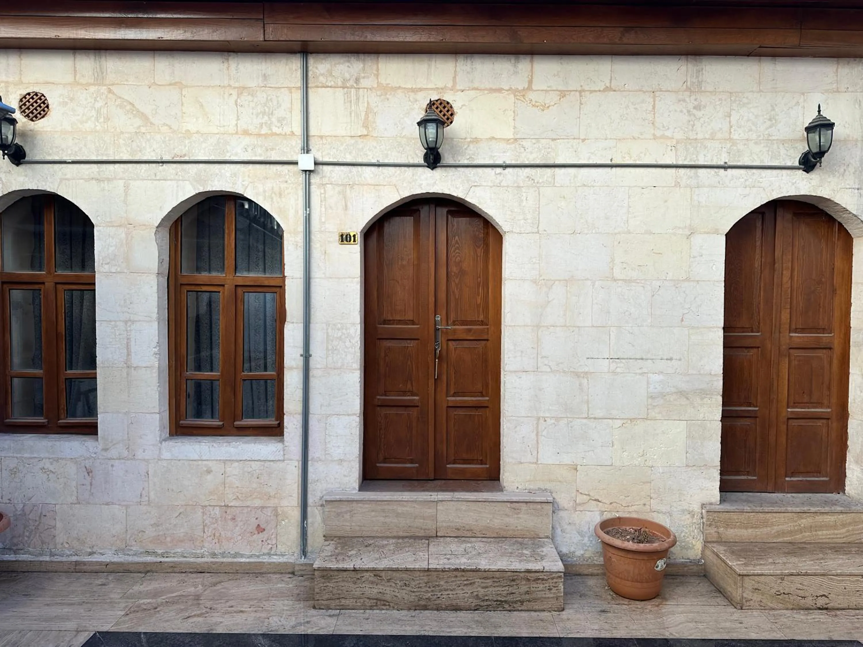 Elif Hanım Konağı