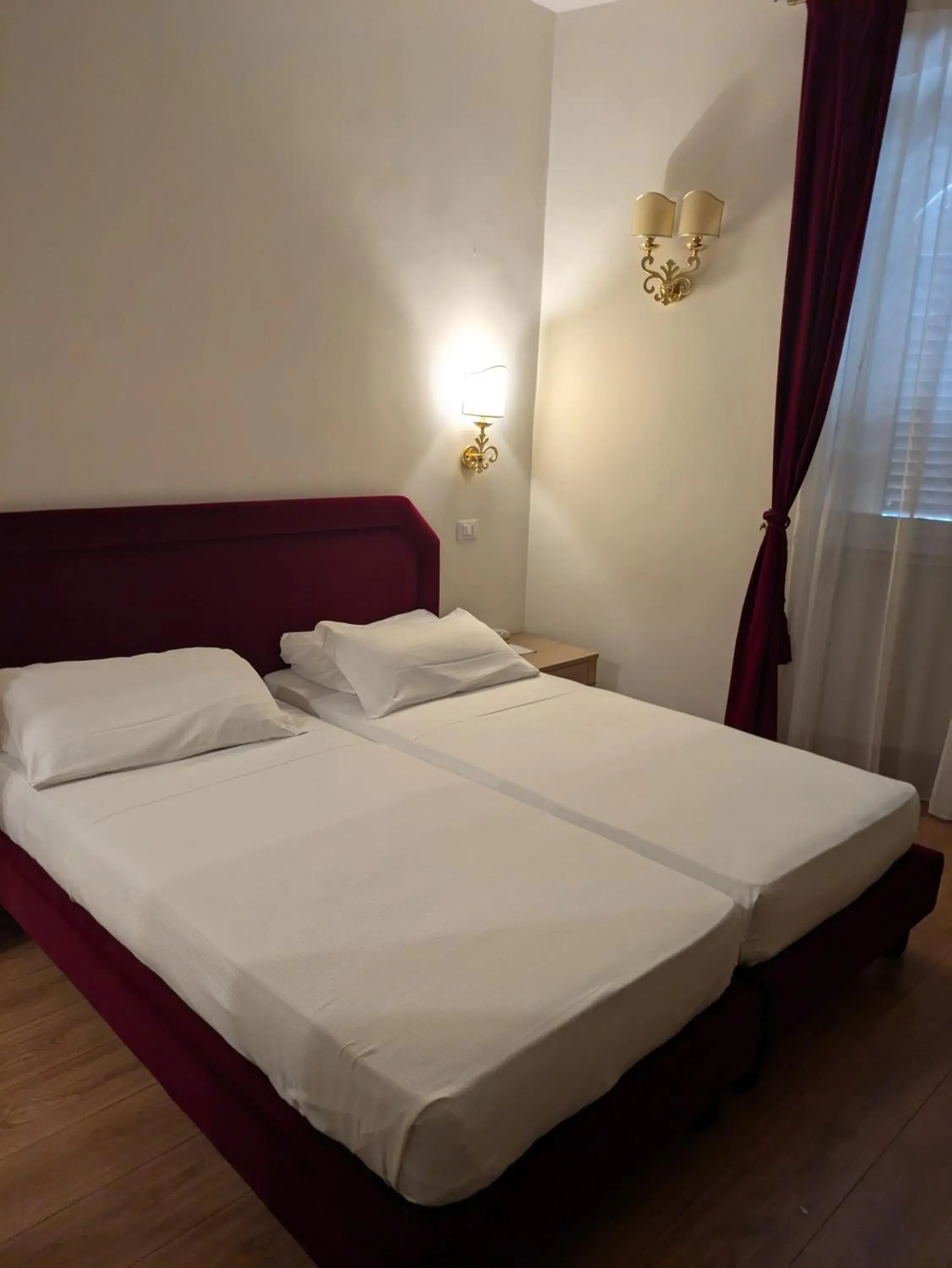 Standard Double or Twin Room with Internal View in Giotto Hotel & Spa Standard Double or Twin Room with Internal View in Giotto Hotel & Spa