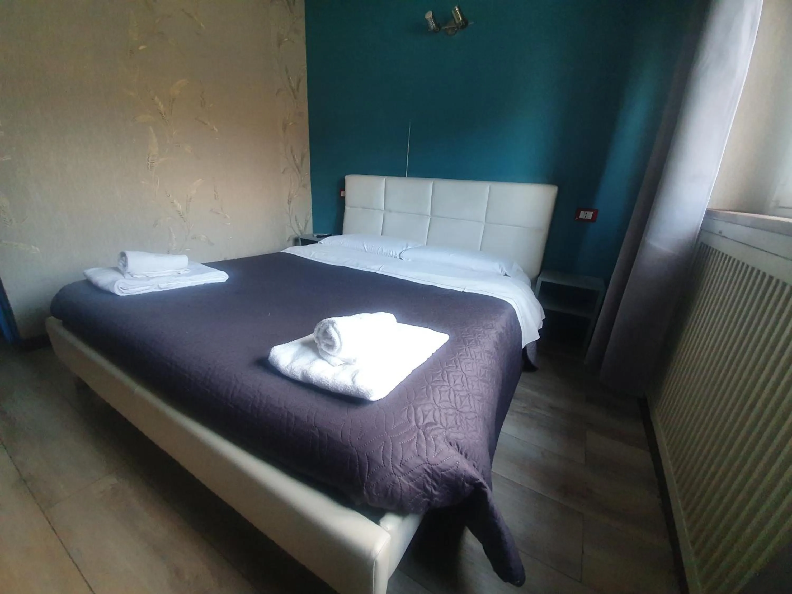 Bed in Sira House Milano
