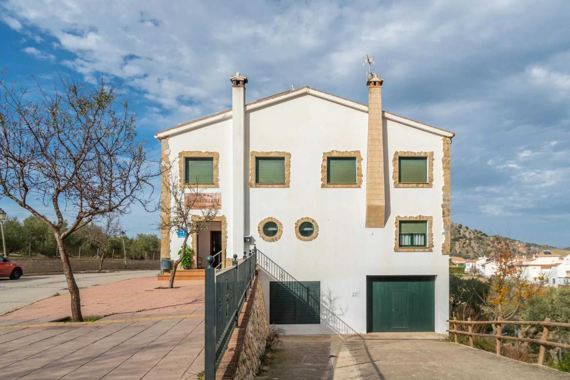 Property building in Hotel Rural El Castillejo - A 15 min de Ronda