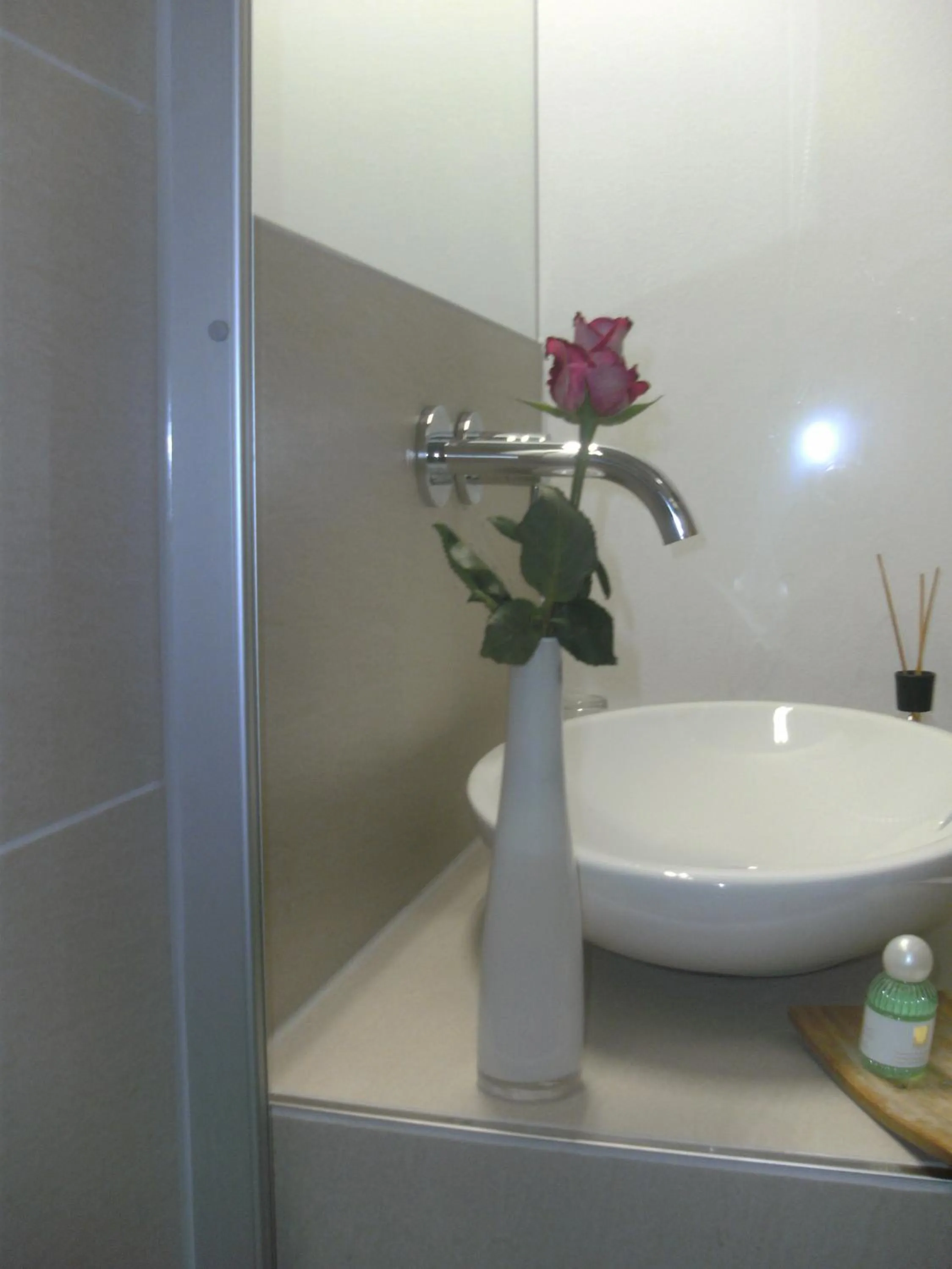 Bathroom in Waldhotel Tropfsteinhöhle