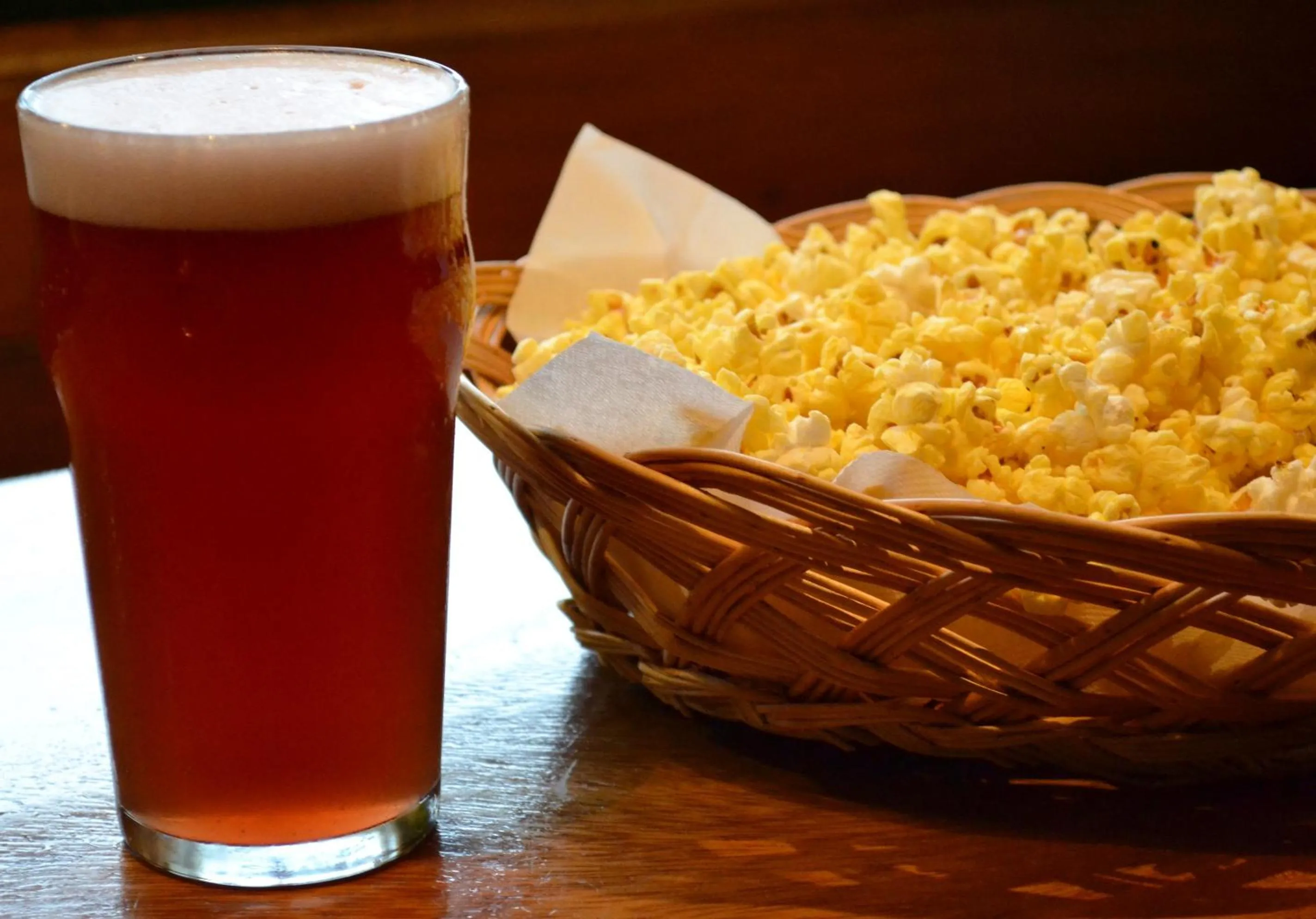 Alcoholic drinks in Perry Hotel