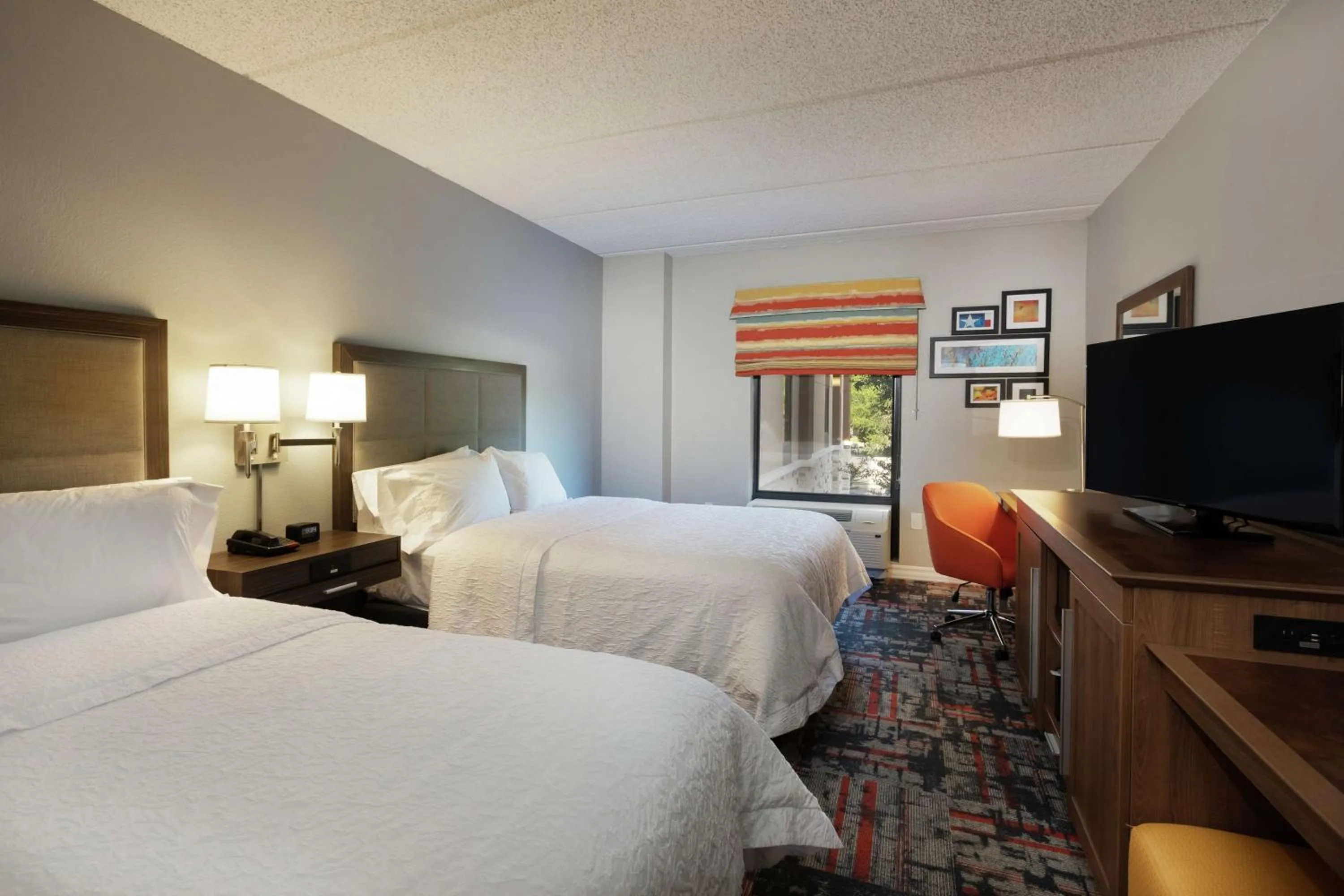 Bedroom, Bed in Hampton Inn Houston/Humble-Airport Area