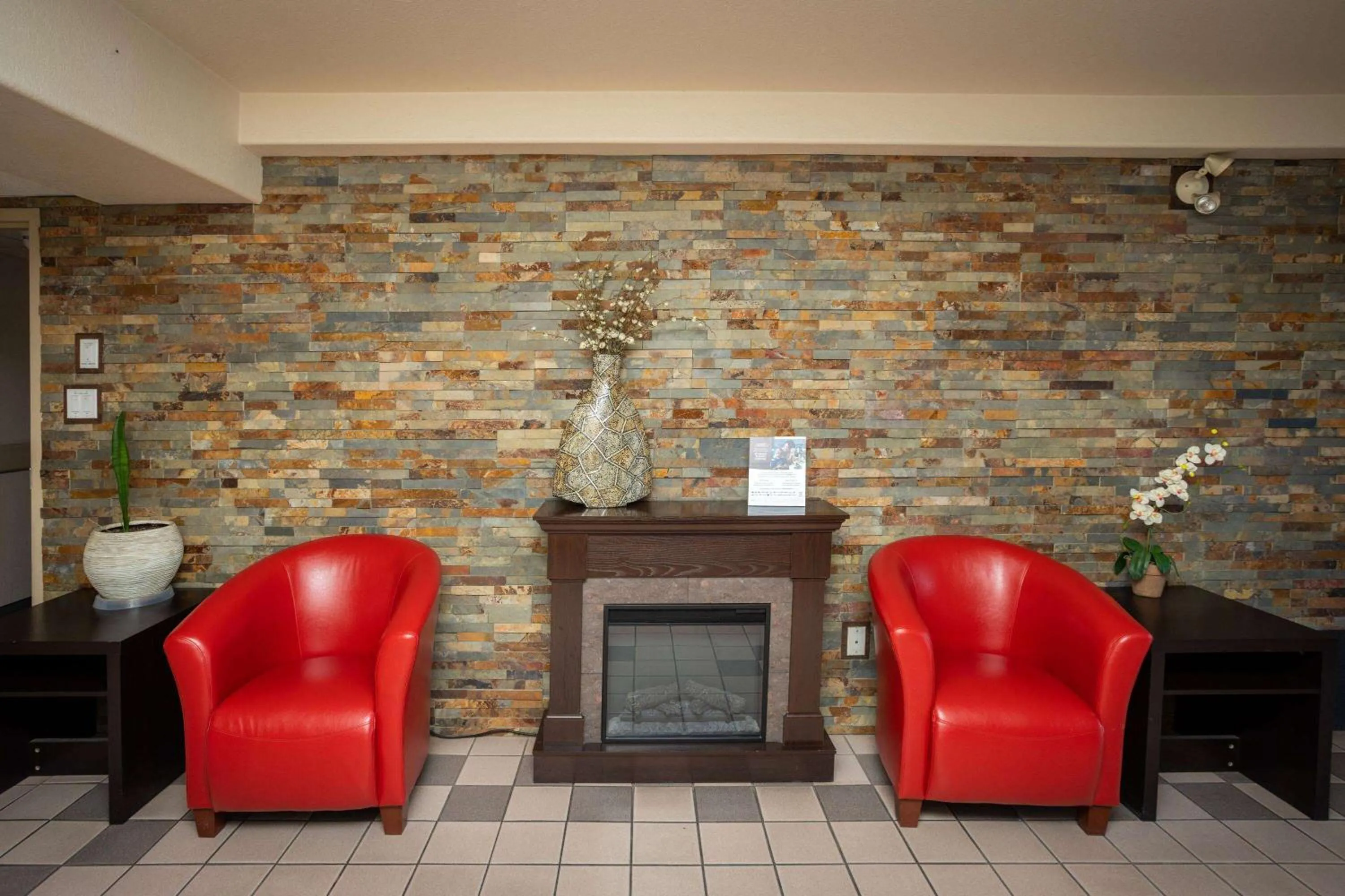 Lobby or reception in Ramada by Wyndham Cranbrook