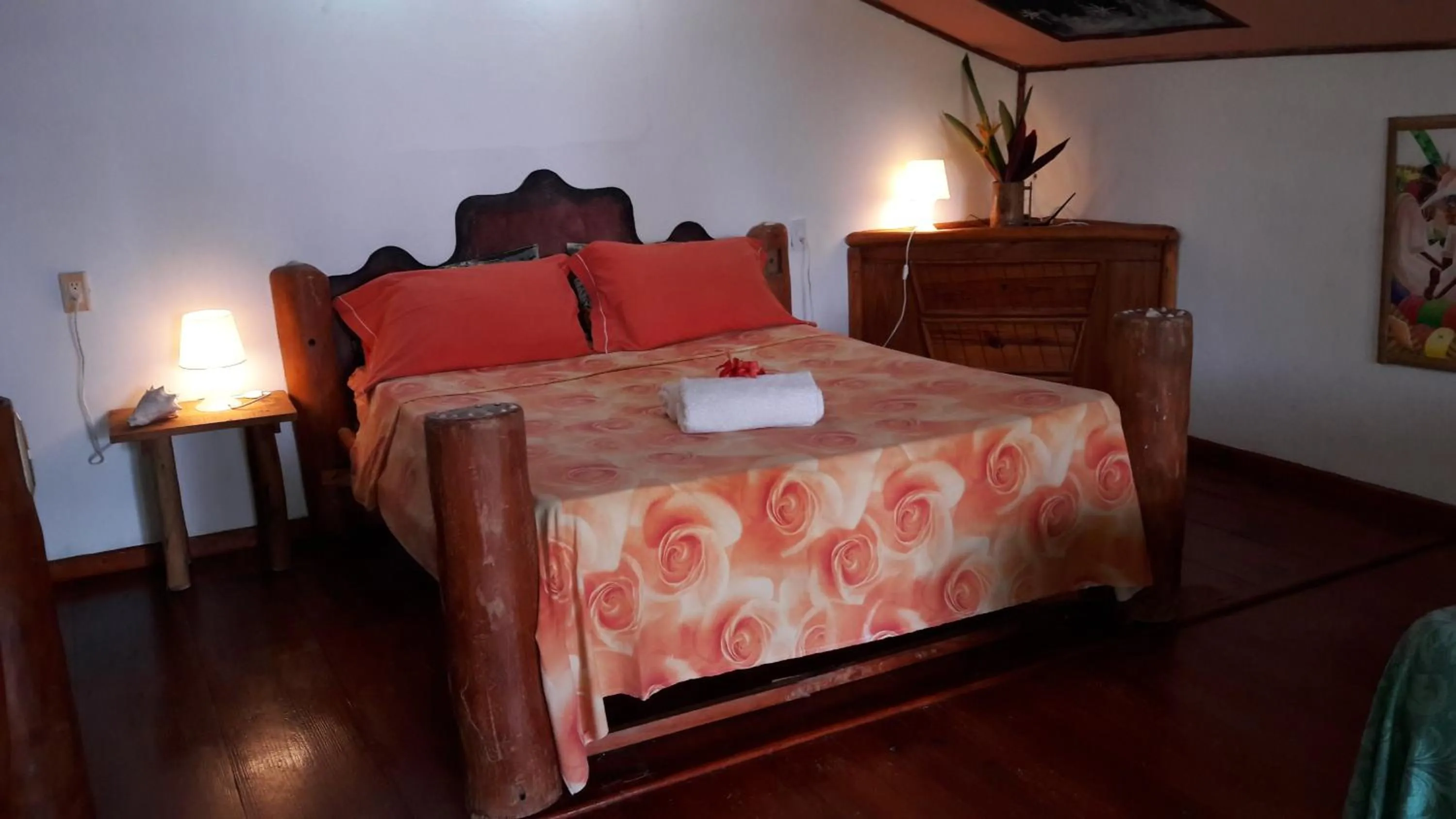 Bed in Villa La Caleta