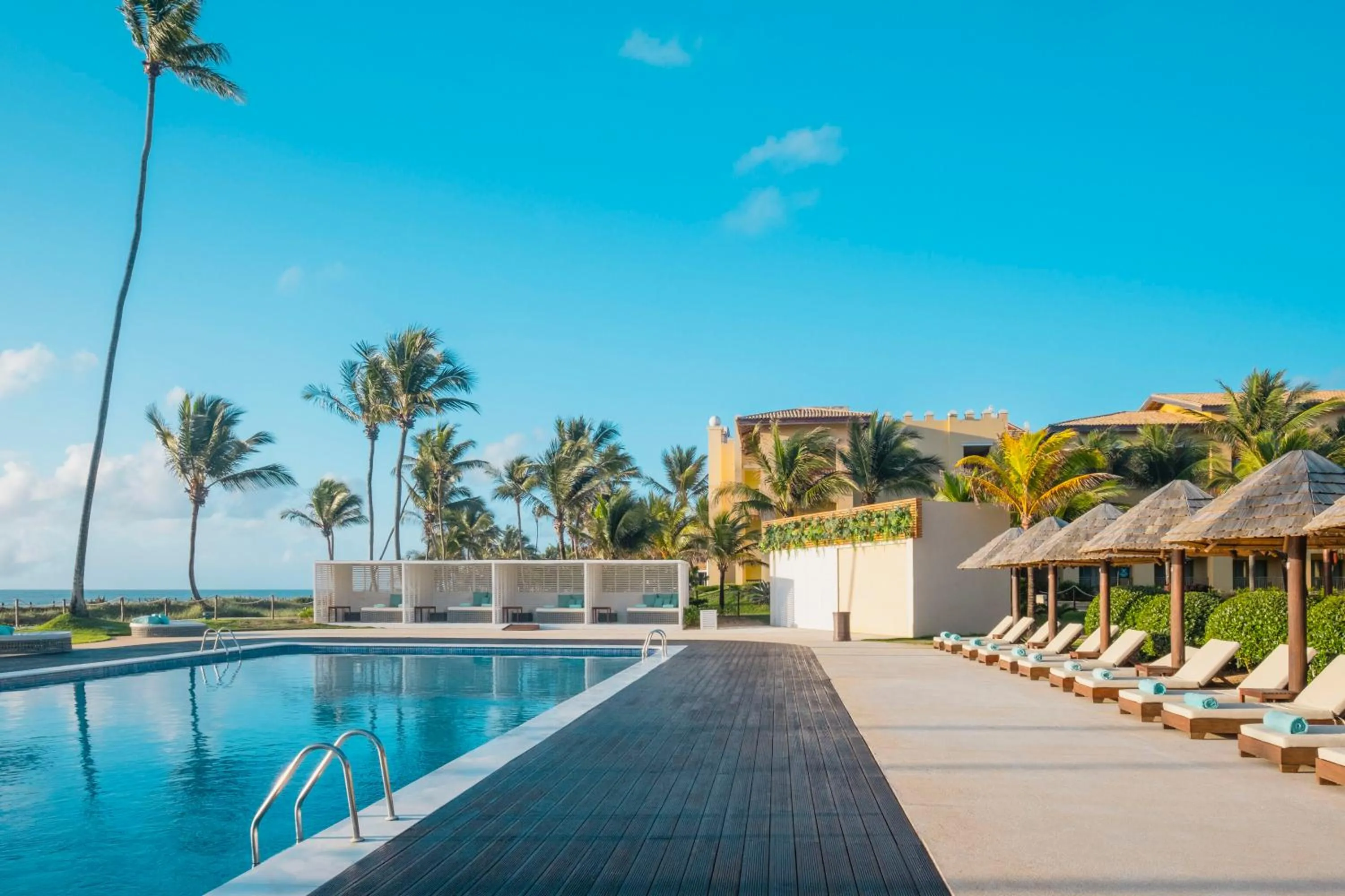 Swimming pool in Iberostar Waves Bahia - All Inclusive