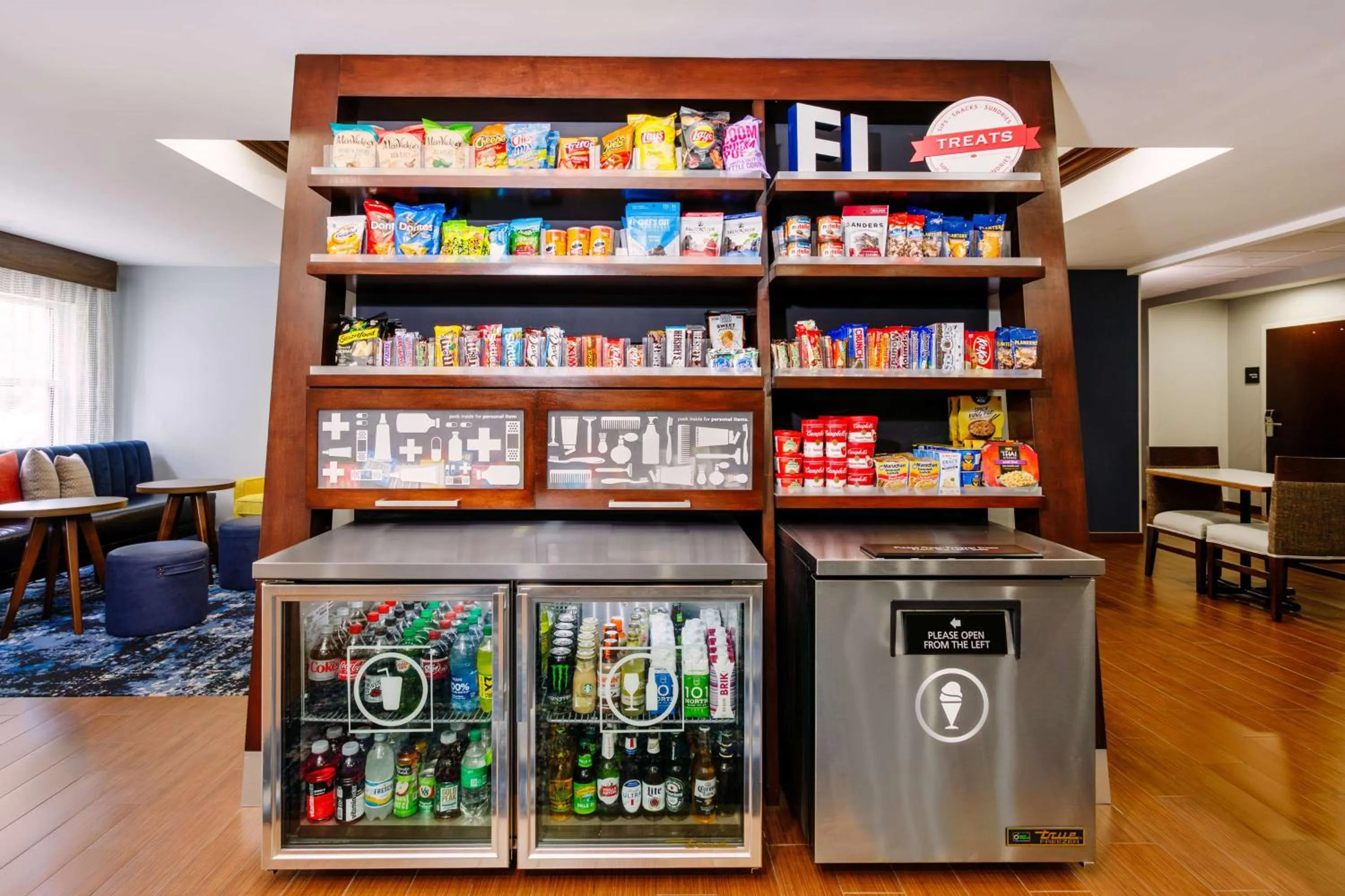 Restaurant/places to eat in Hampton Inn Titusville/I-95 Kennedy Space Center