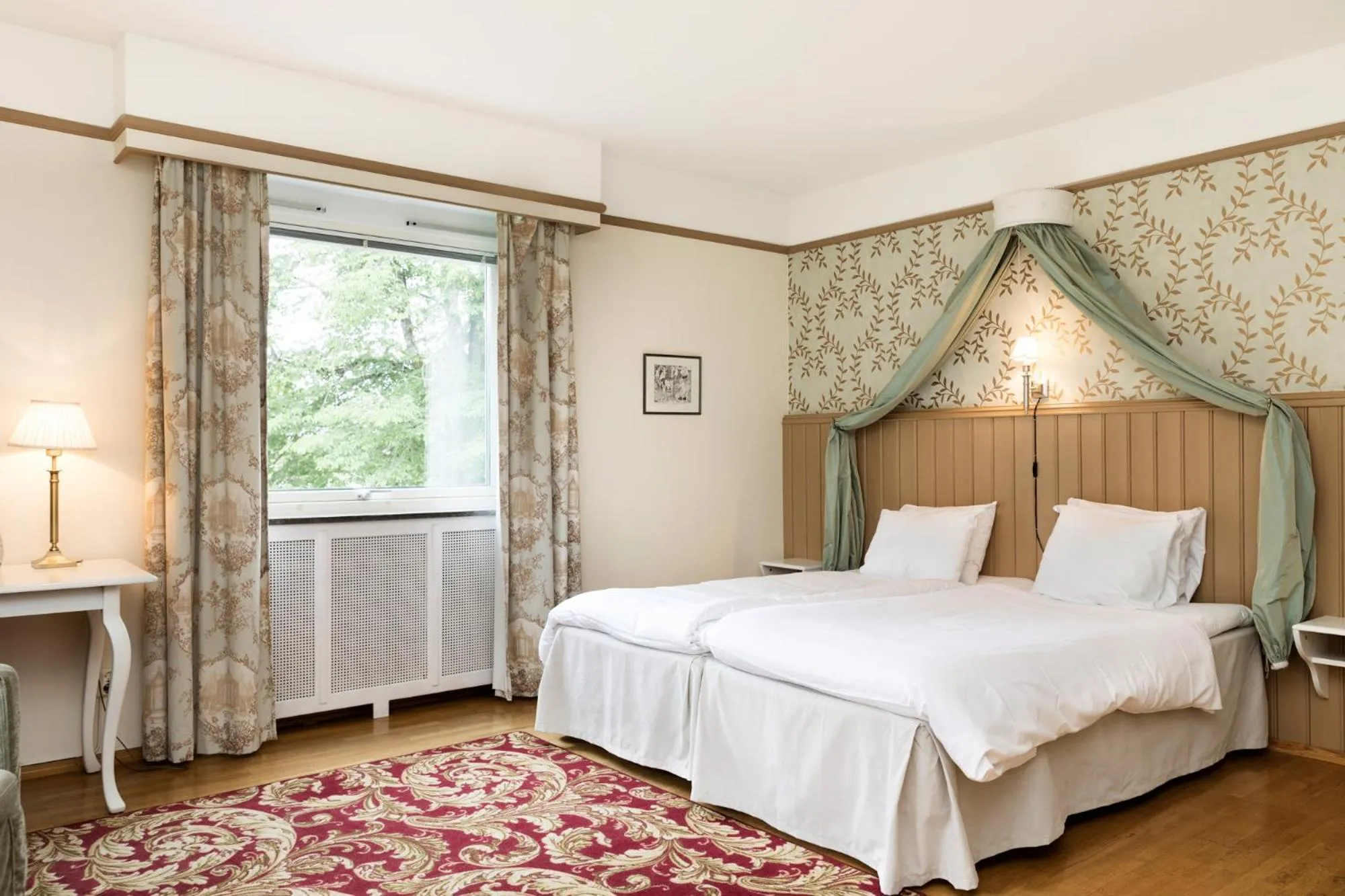 Bed in Ronnums Herrgård