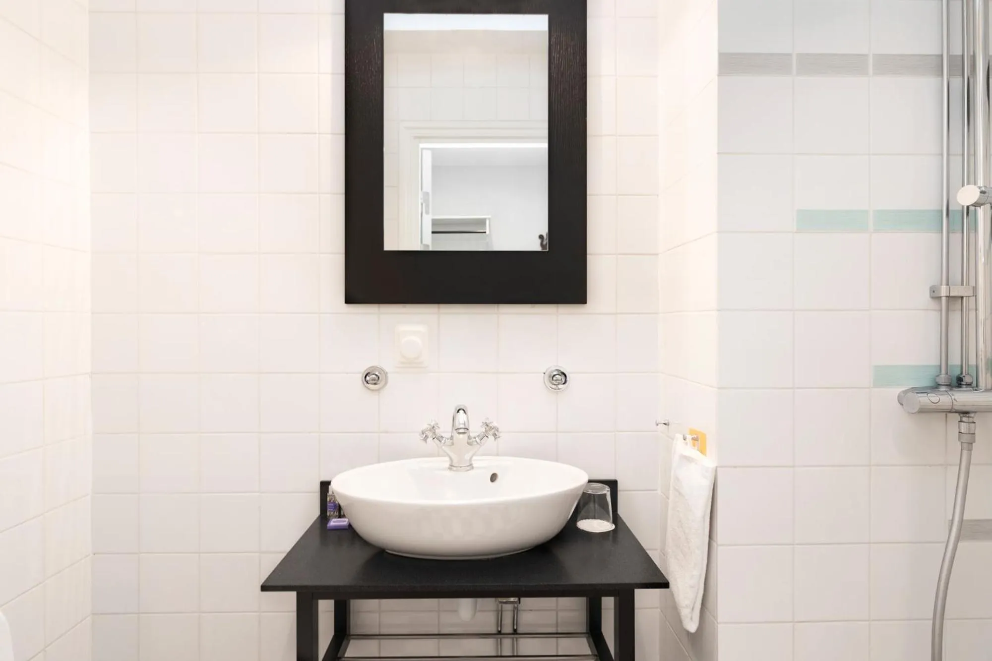 Shower in Ronnums Herrgård