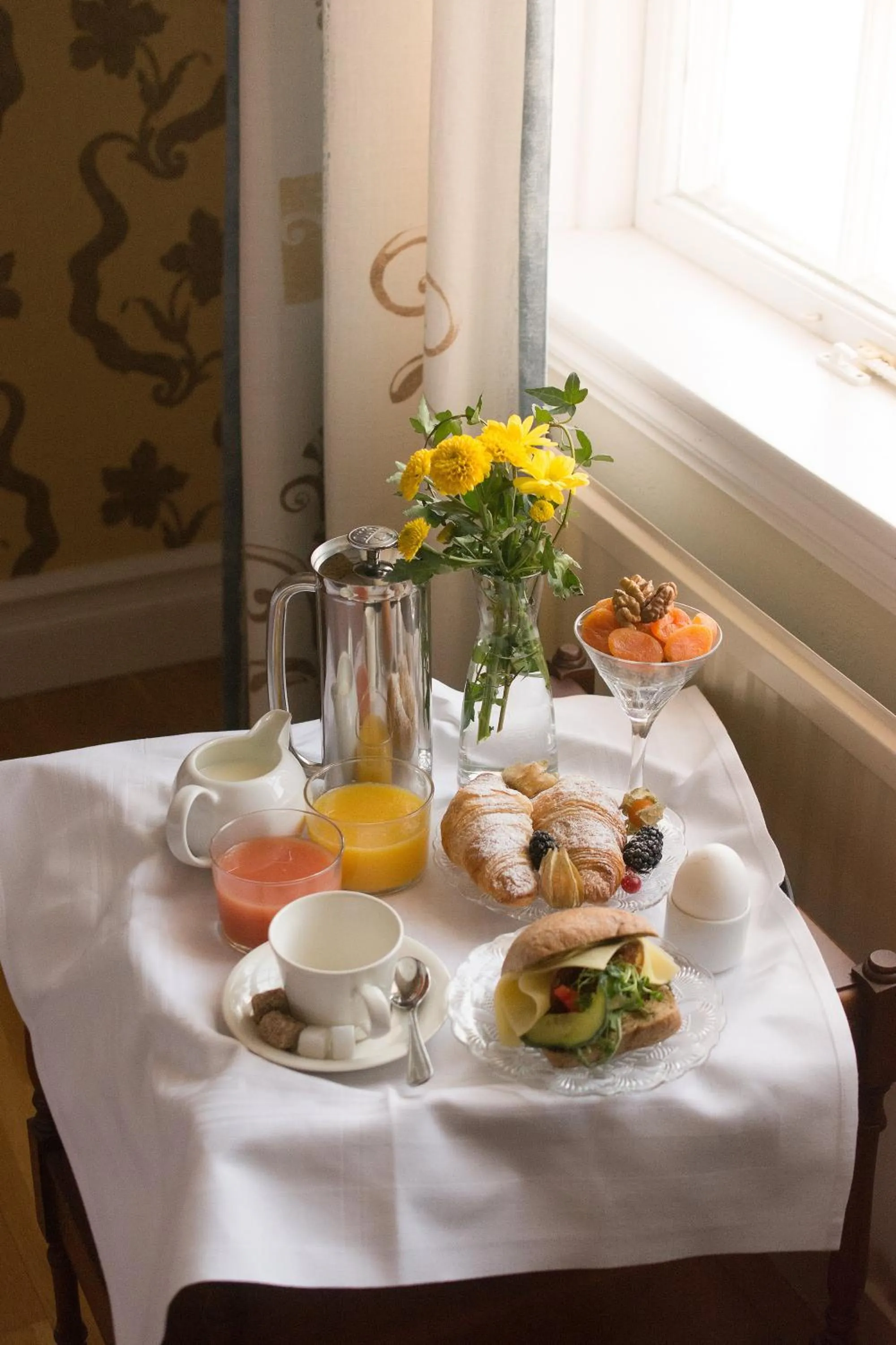 Breakfast in Ronnums Herrgård