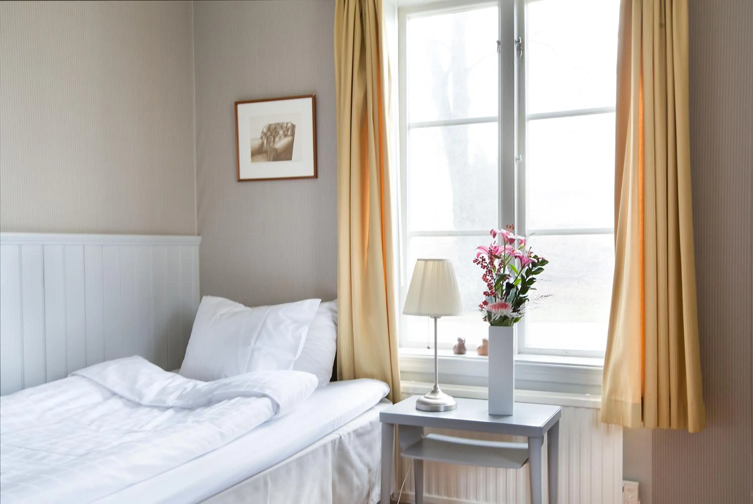 Bed in Ronnums Herrgård