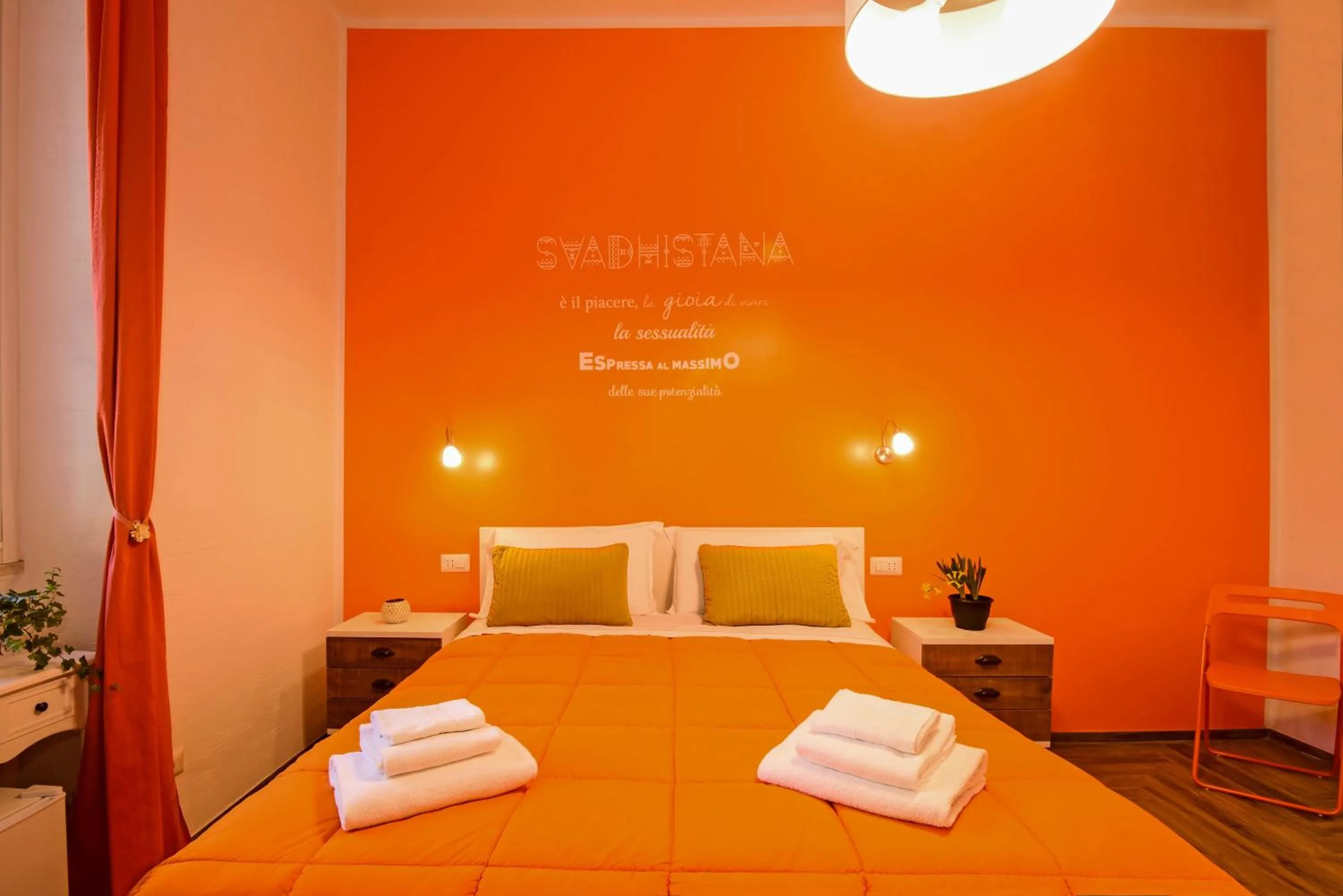 Bed in Allegra's House Caracciolo