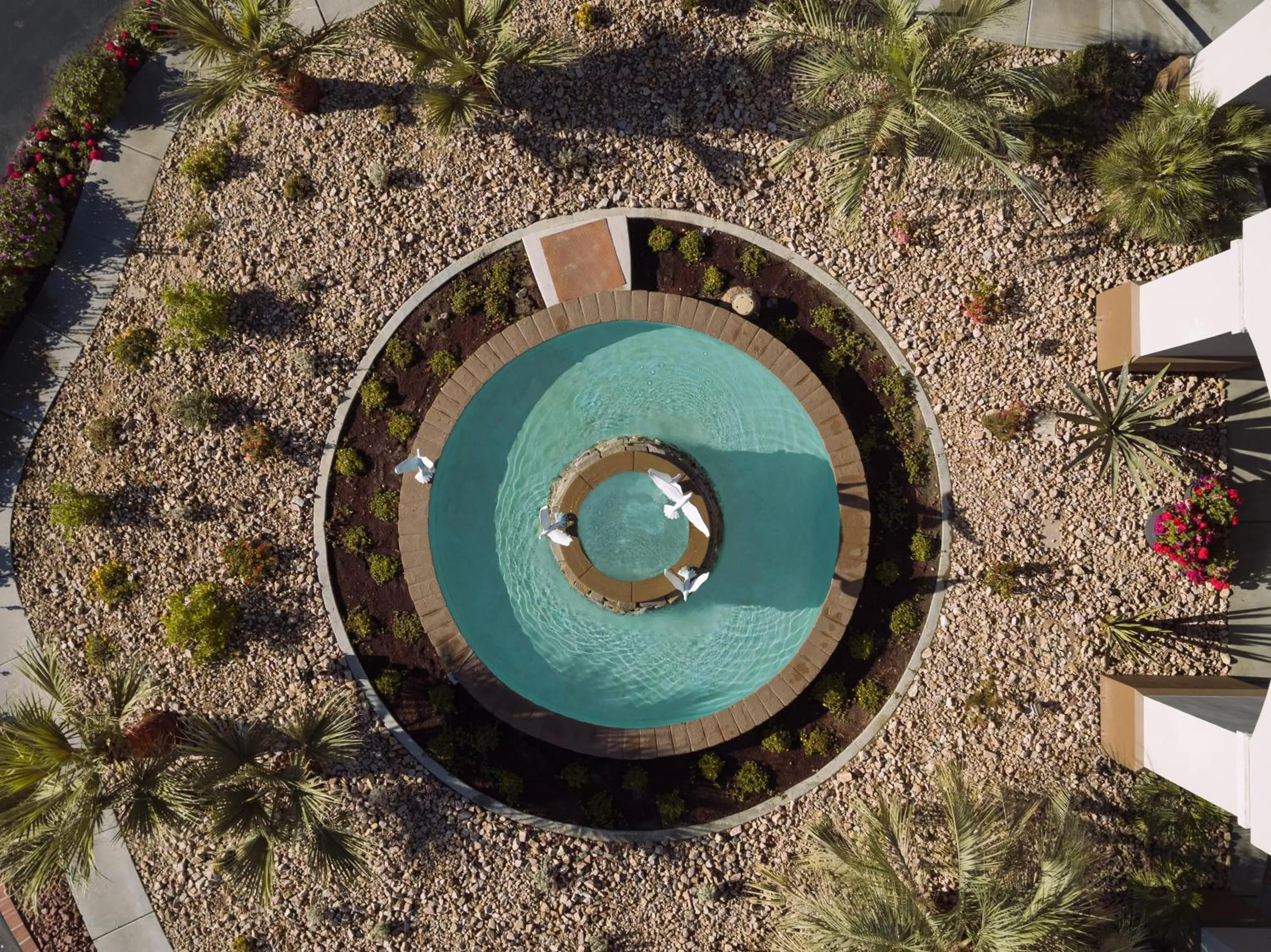 Property building in Hampton Inn & Suites Palm Desert