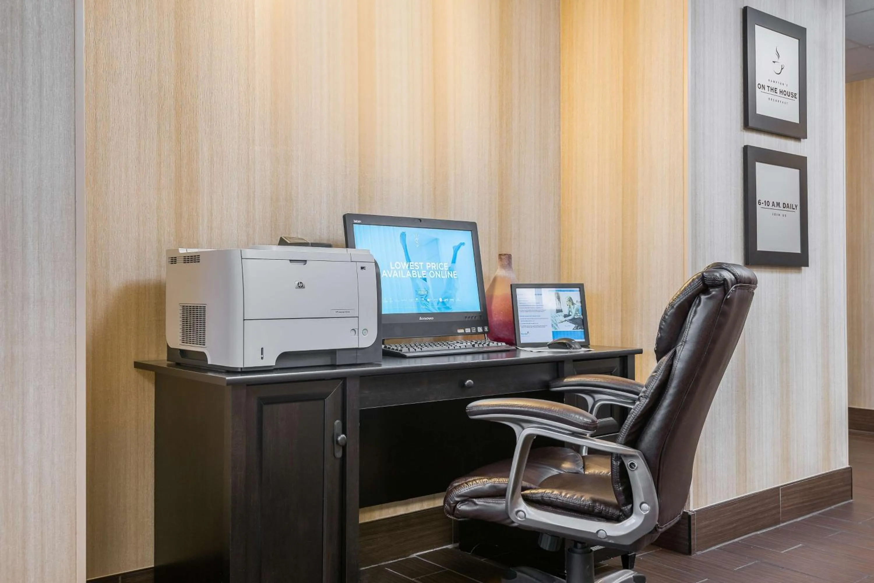 Business facilities in Hampton Inn Parkersburg/Mineral Wells