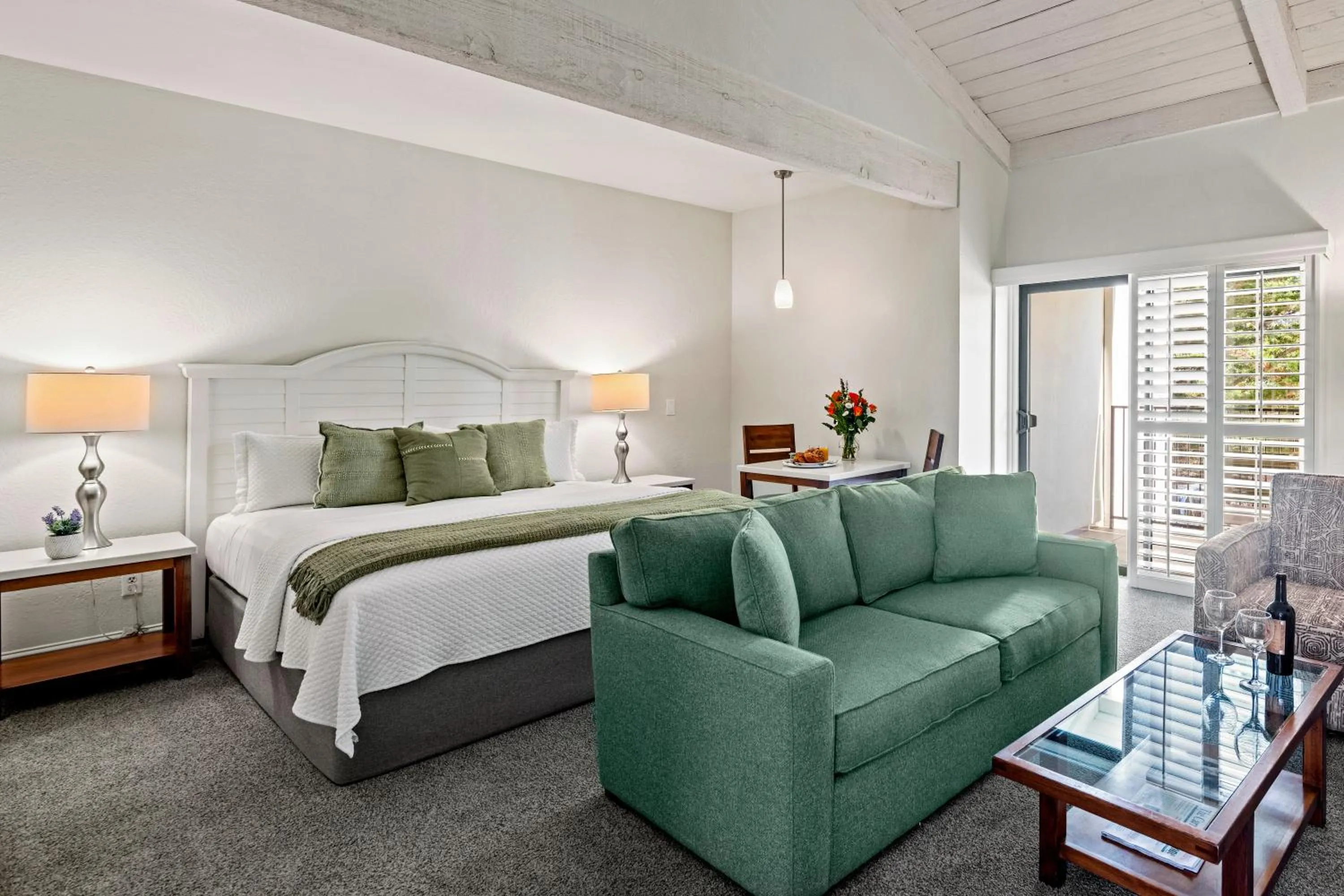 Bedroom, Bed in Lobos Lodge