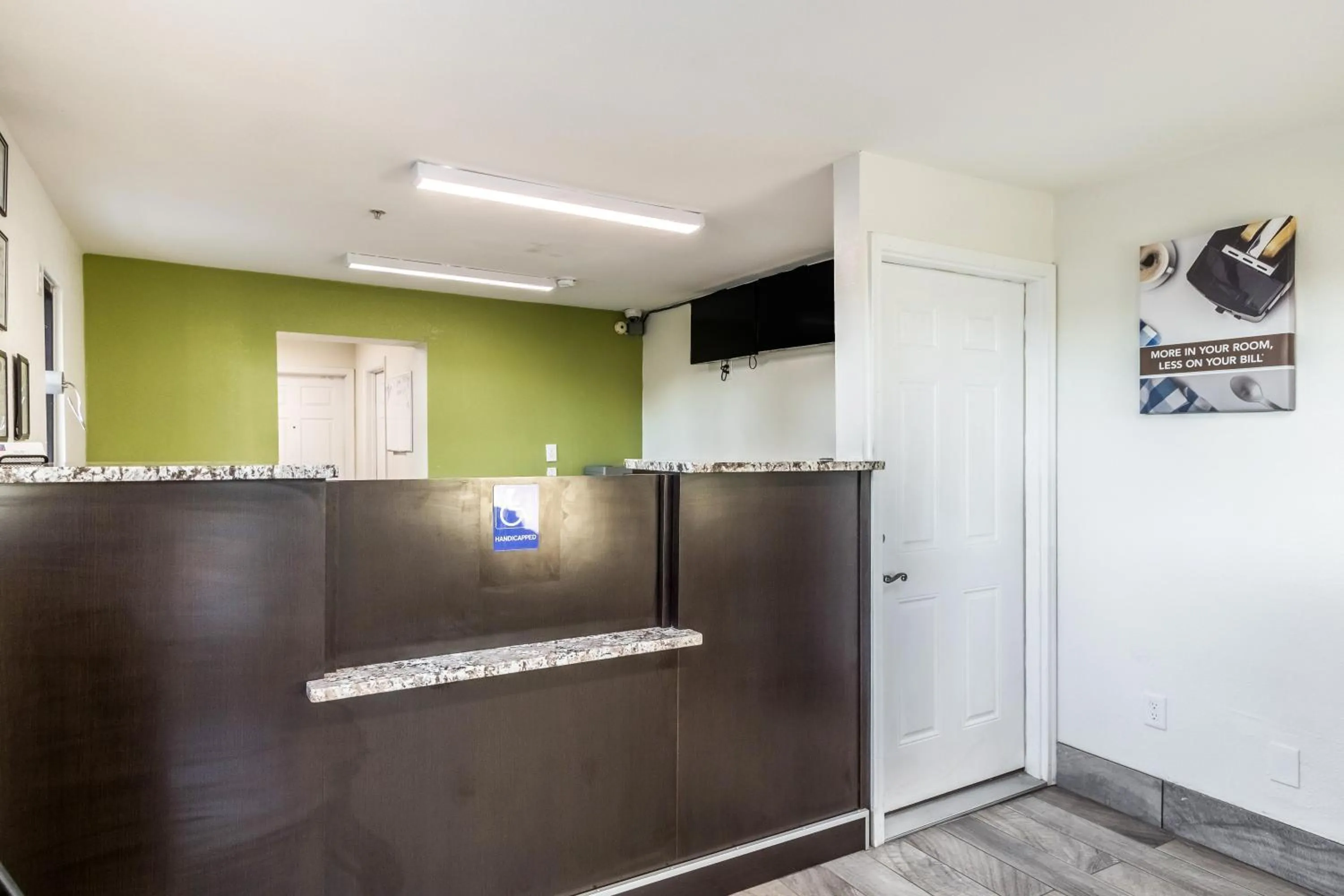 Lobby or reception in Studio 6-Savannah, GA