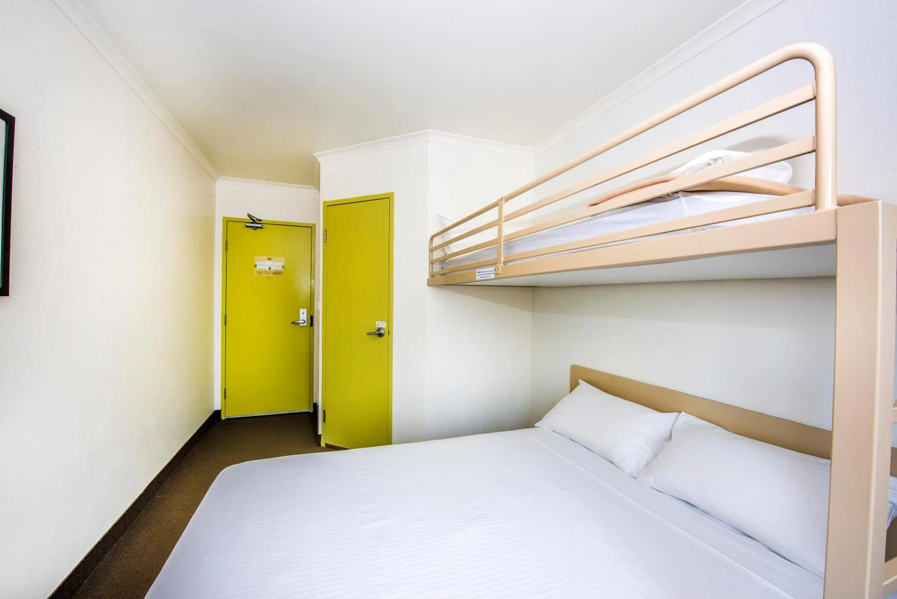 bunk bed, Bed in ibis Budget Coffs Harbour