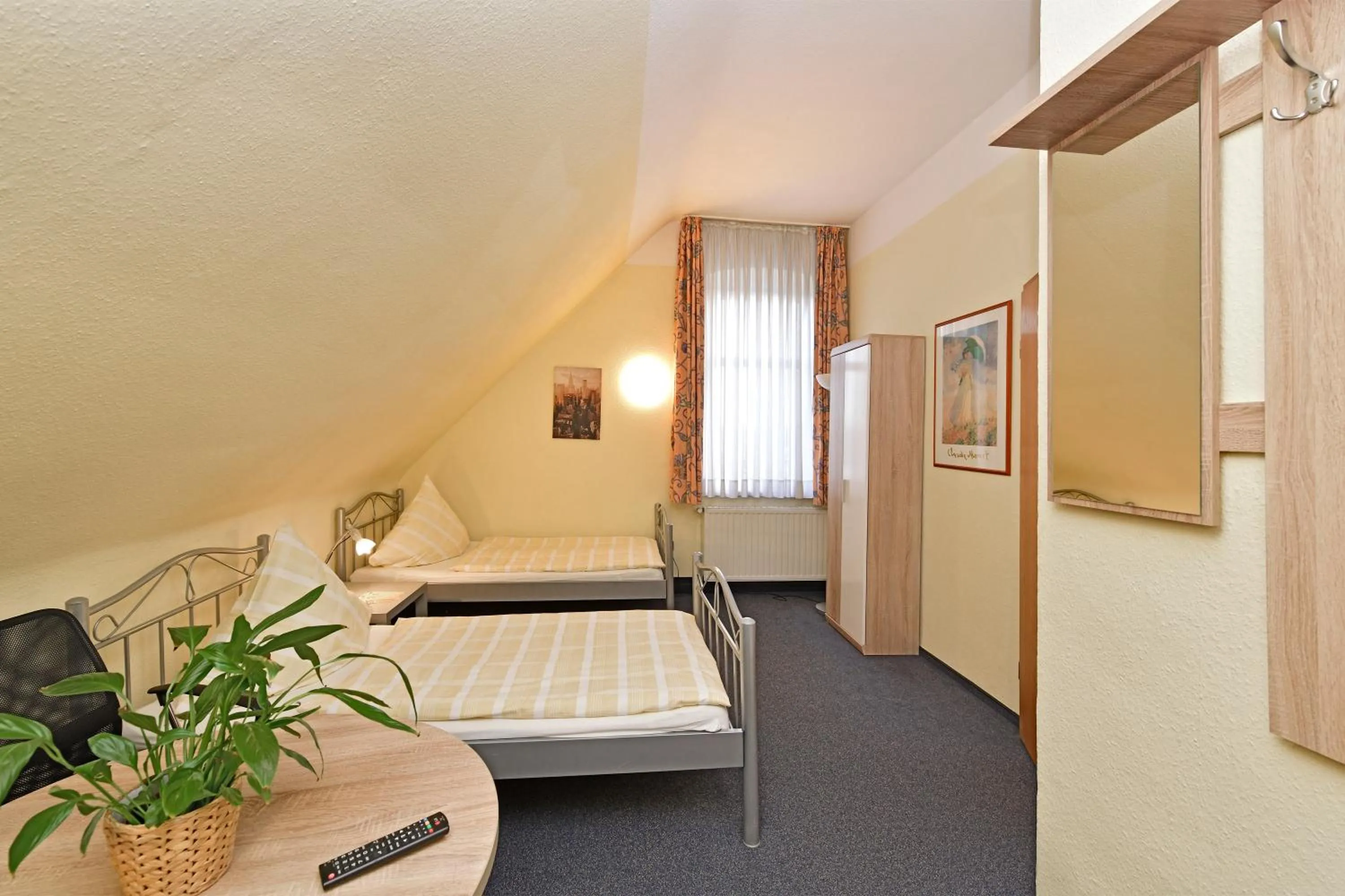 Bed in Hotel Haus Kleimann-Reuer