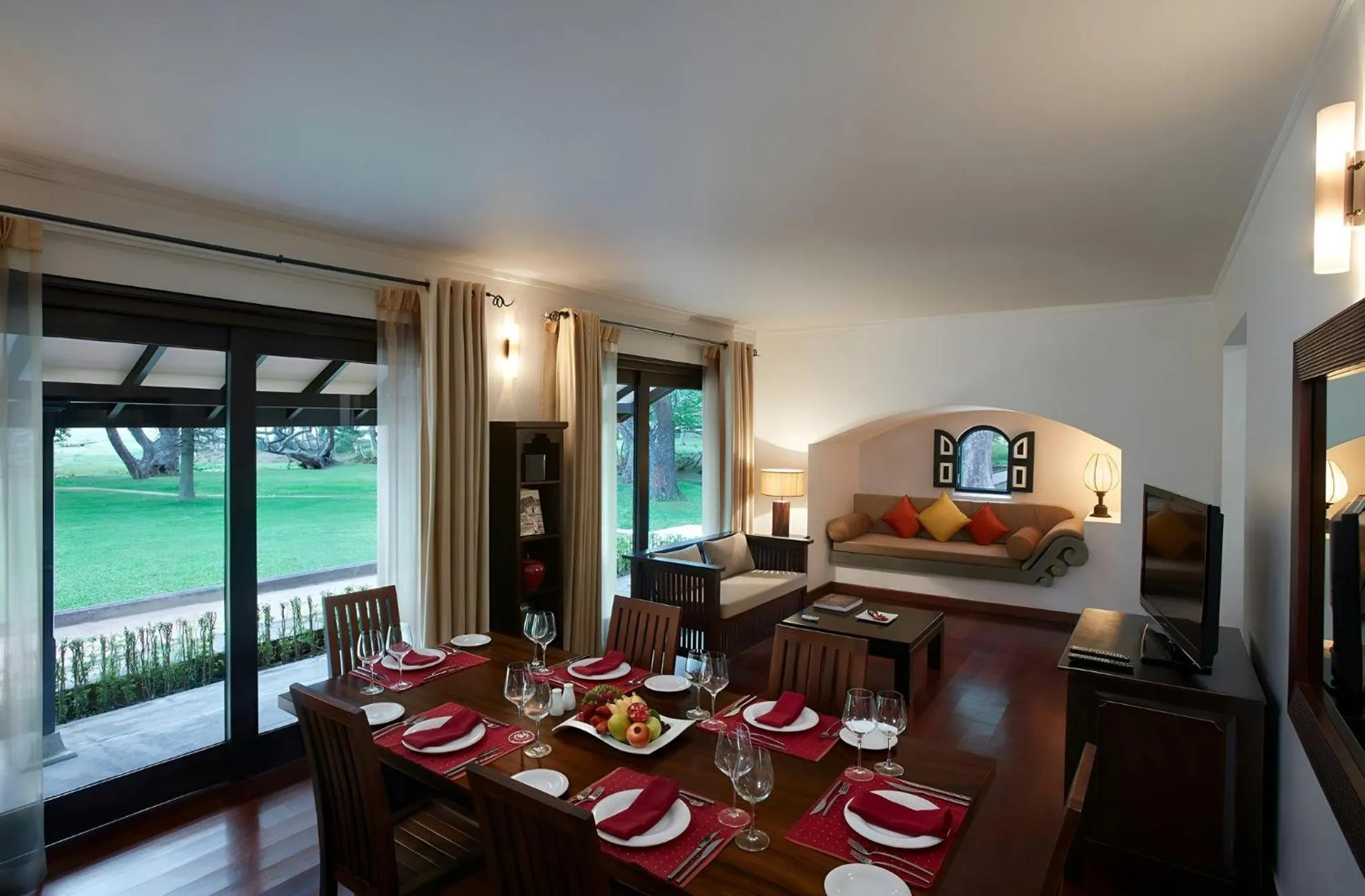 Living room in Cinnamon Lodge Habarana